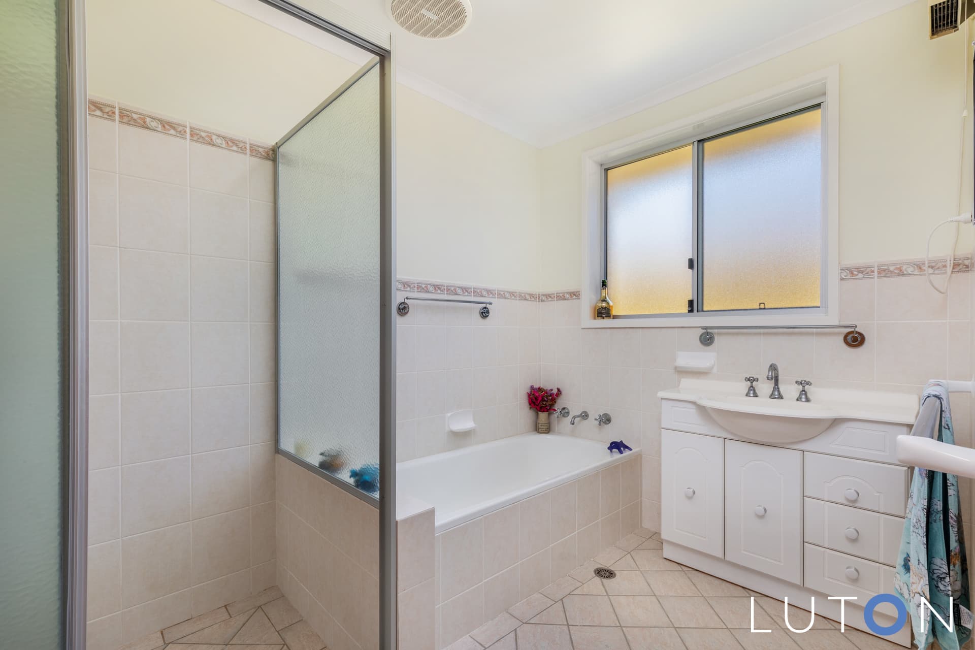 18 Tullaroop Street, Duffy ACT 2611, Duffy - Thumbnail 2