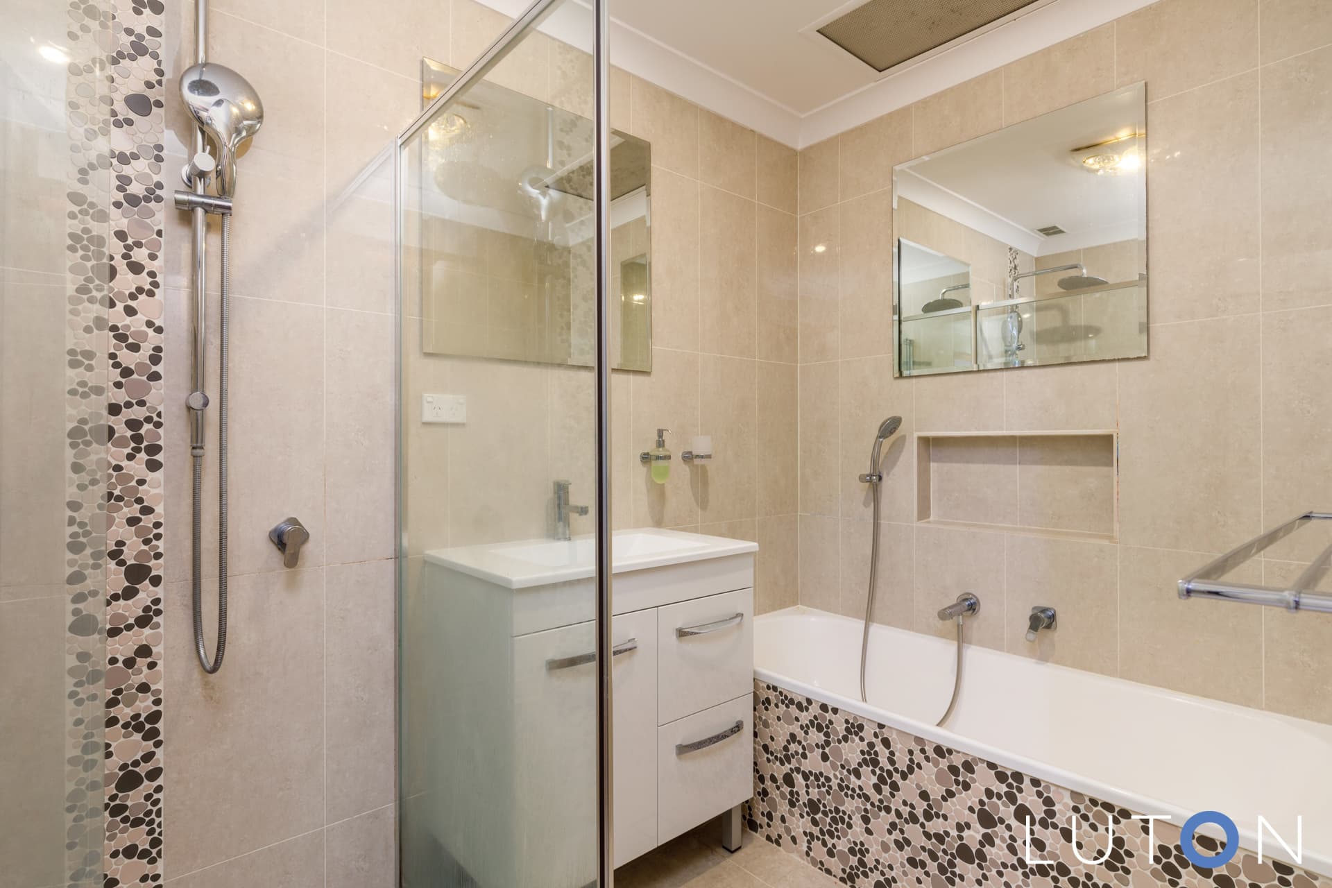10 Deamer Crescent, Richardson ACT 2905, Richardson - Thumbnail 4