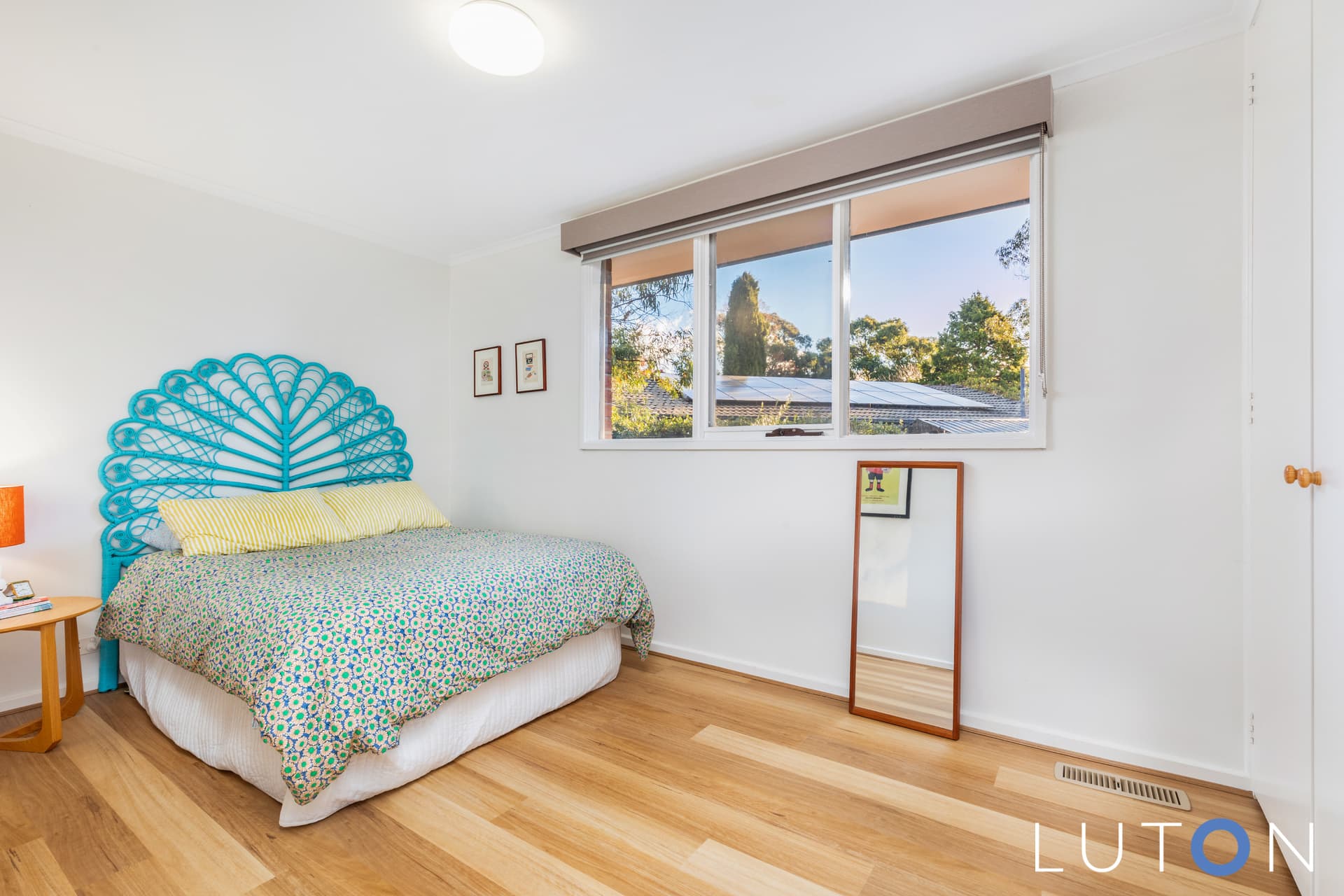 16 Burara Crescent, Waramanga ACT 2611, Waramanga - Thumbnail 2
