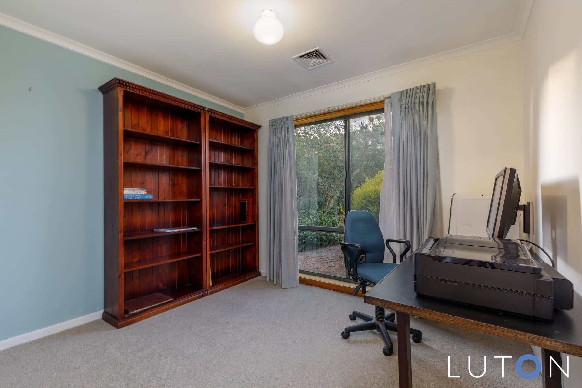 395 Bugden Avenue, Fadden ACT 2904, Fadden - Thumbnail 2