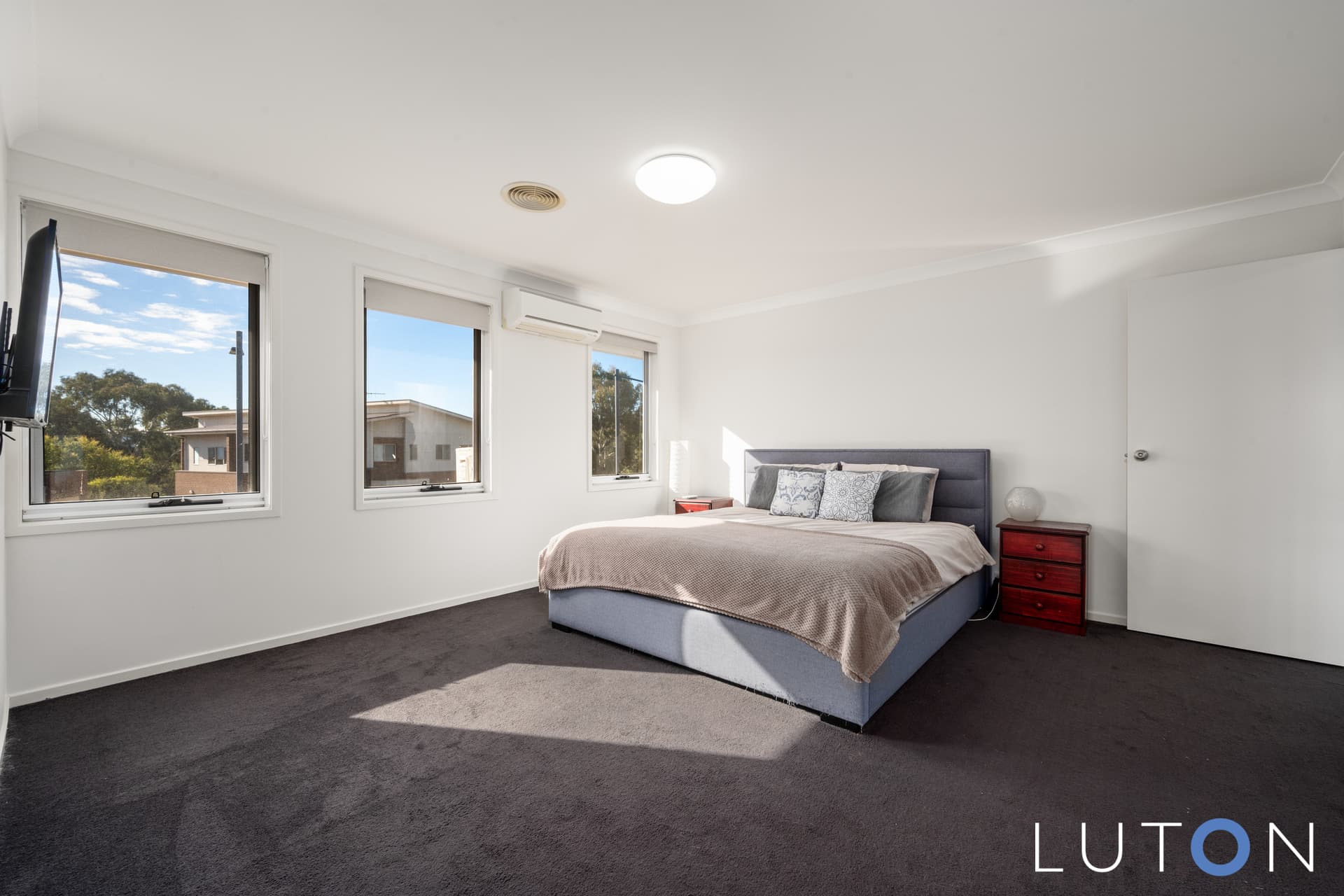 6 Deasey Close, Casey ACT 2913, Casey - Thumbnail 5