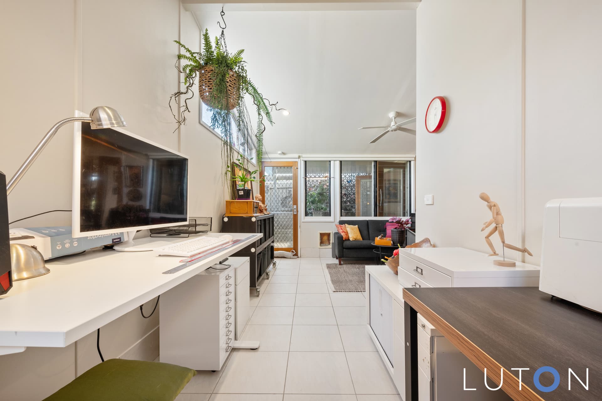 4 Warring Place, Giralang ACT 2617, Giralang - Thumbnail 2