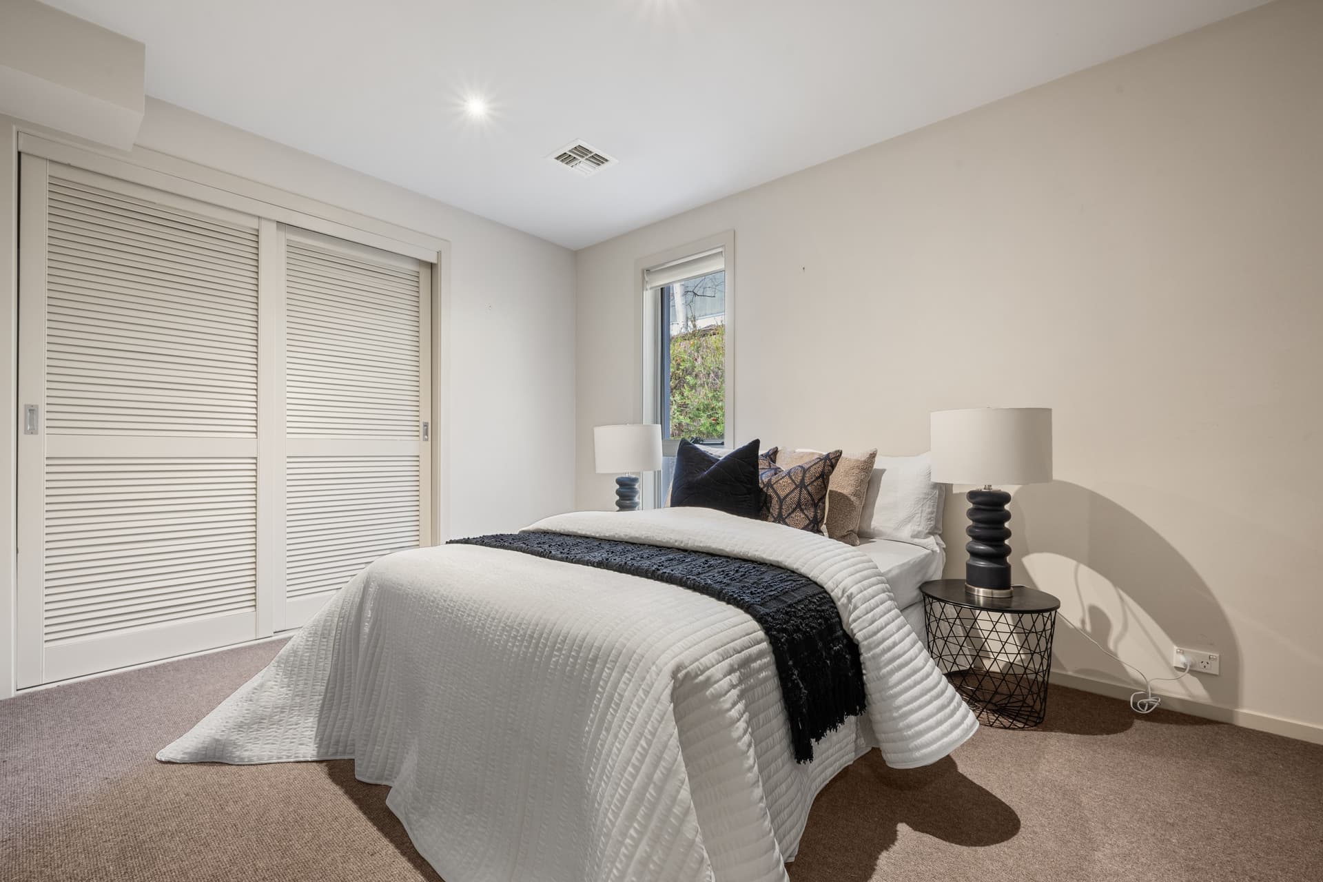 1/33 Novar Street, Yarralumla ACT 2600, Yarralumla - Thumbnail 5