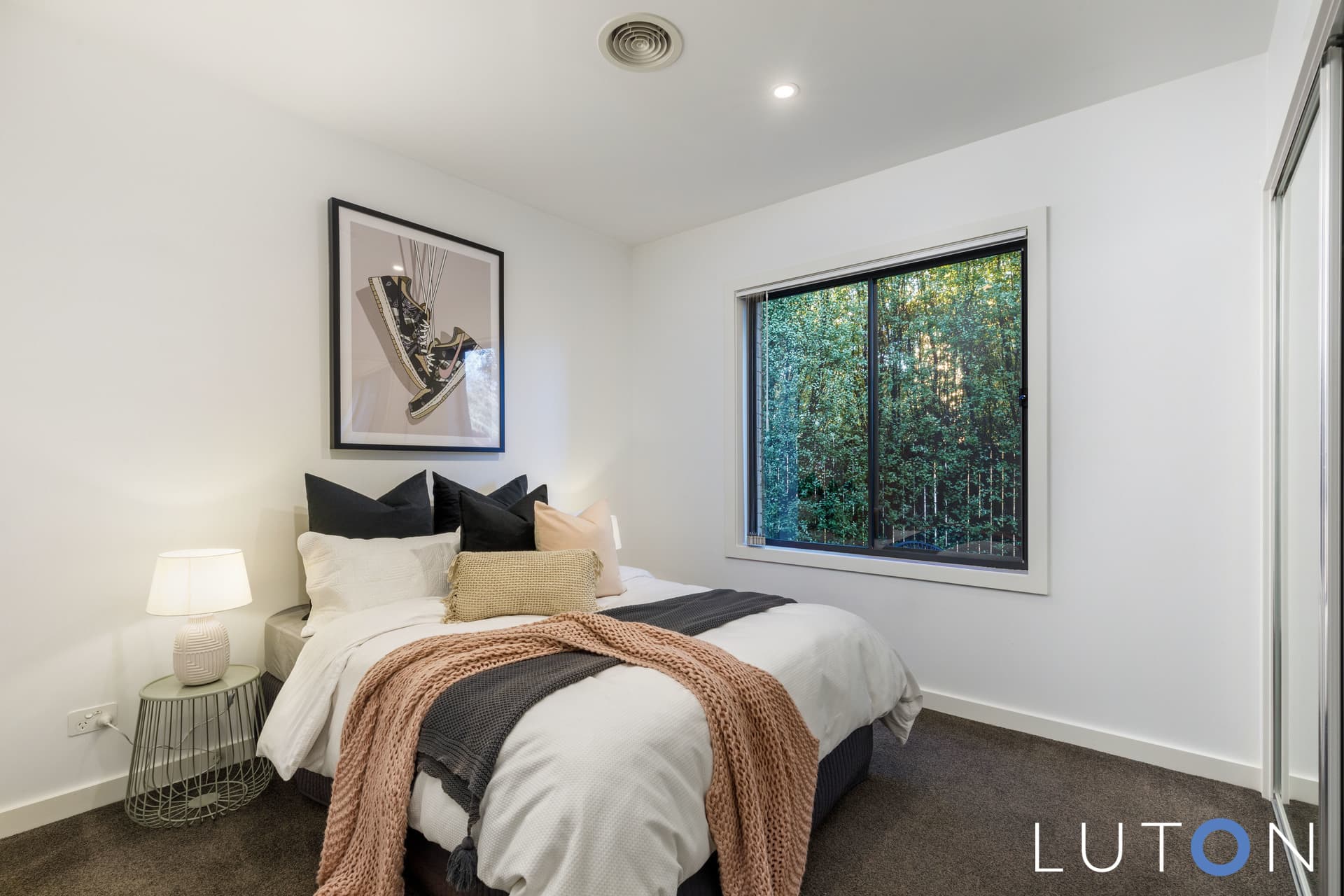 10 Derwent Street, Lyons ACT 2606, Lyons - Thumbnail 4