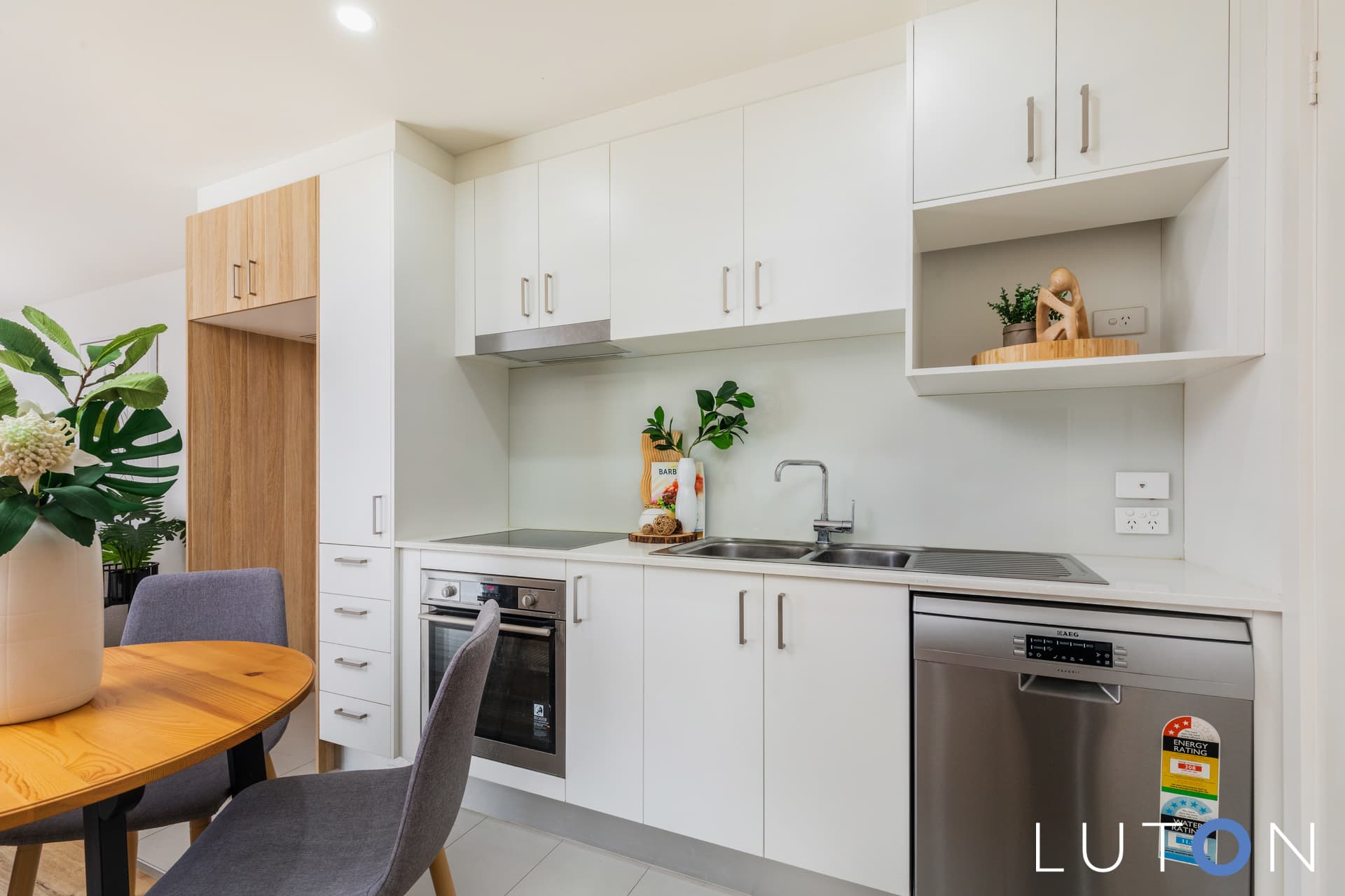 2/50 Hillcrest Street, Crace ACT 2911, Crace - Image 1