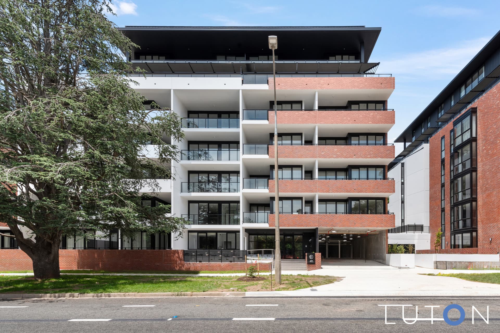 33/17 Captain Cook Crescent, Griffith ACT 2603, Griffith - Thumbnail 2