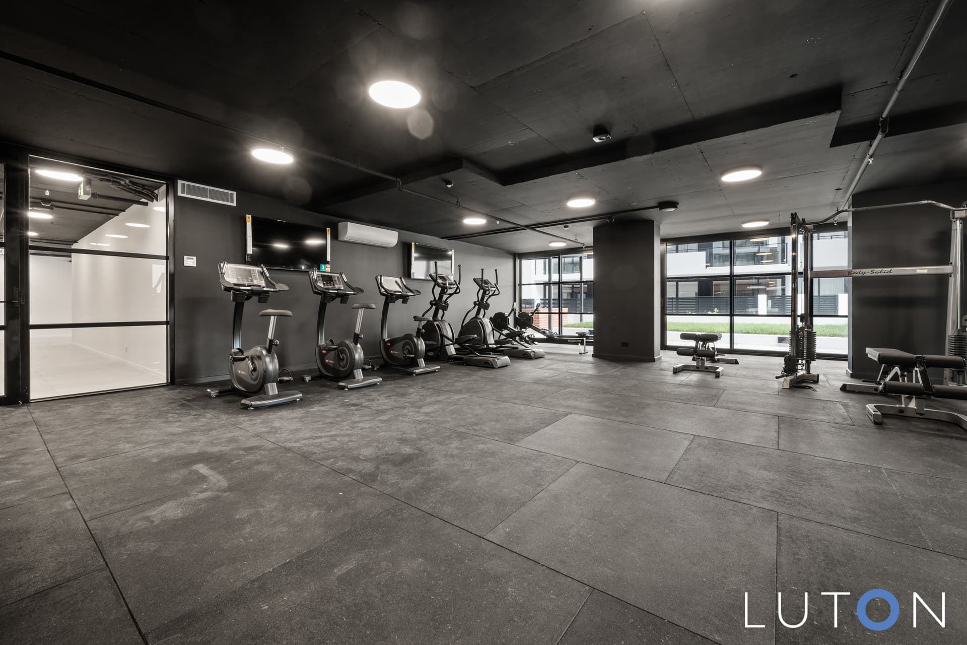 33/17 Captain Cook Crescent, Griffith ACT 2603, Griffith - Thumbnail 3
