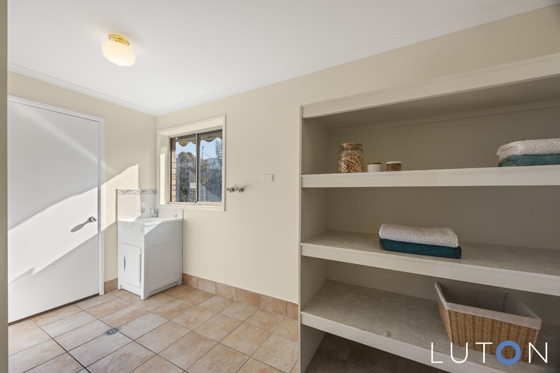 1 Edgley Place, Dunlop ACT 2615, Dunlop - Thumbnail 6