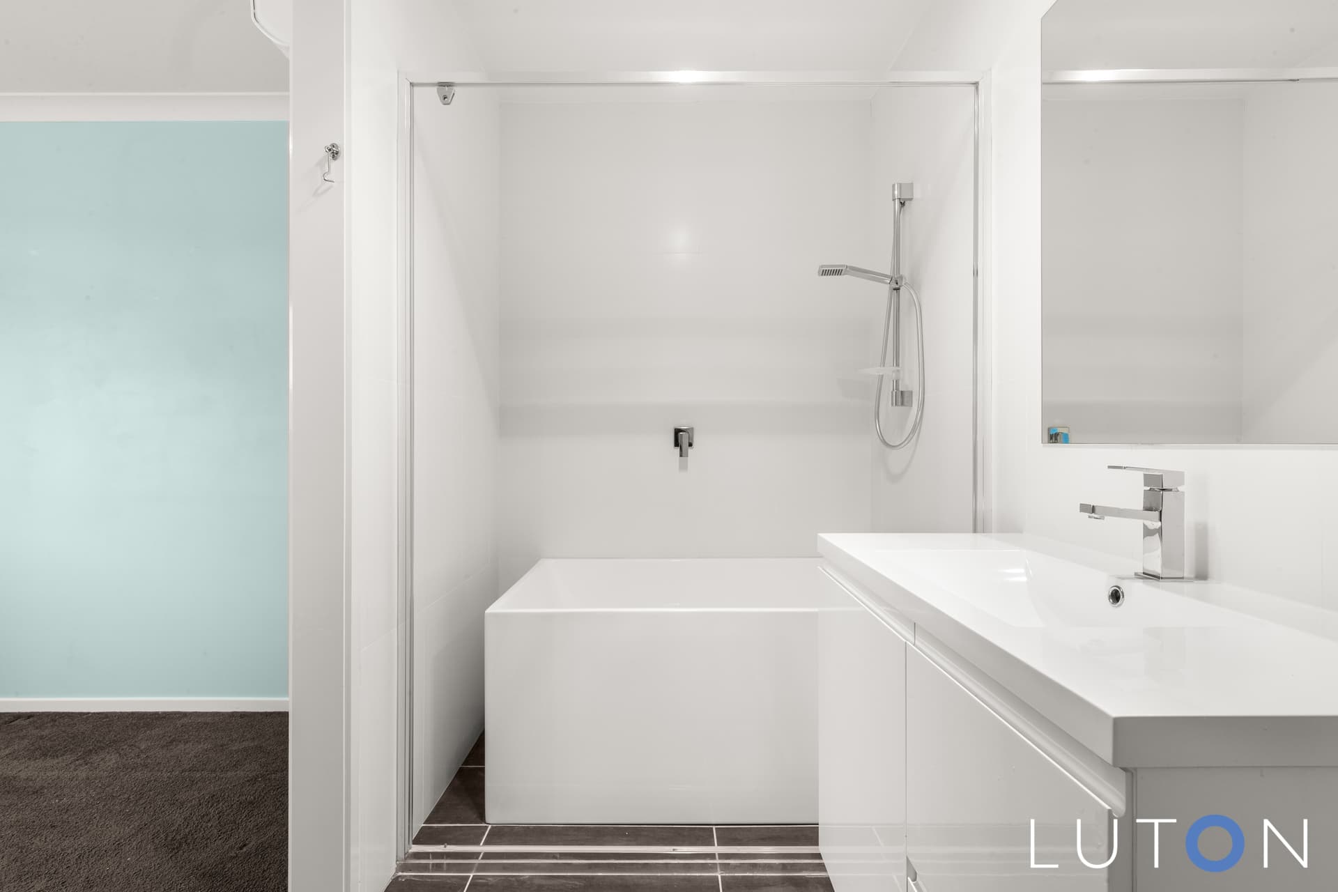 3/2 Travers Street, Gordon ACT 2906, Gordon - Thumbnail 3