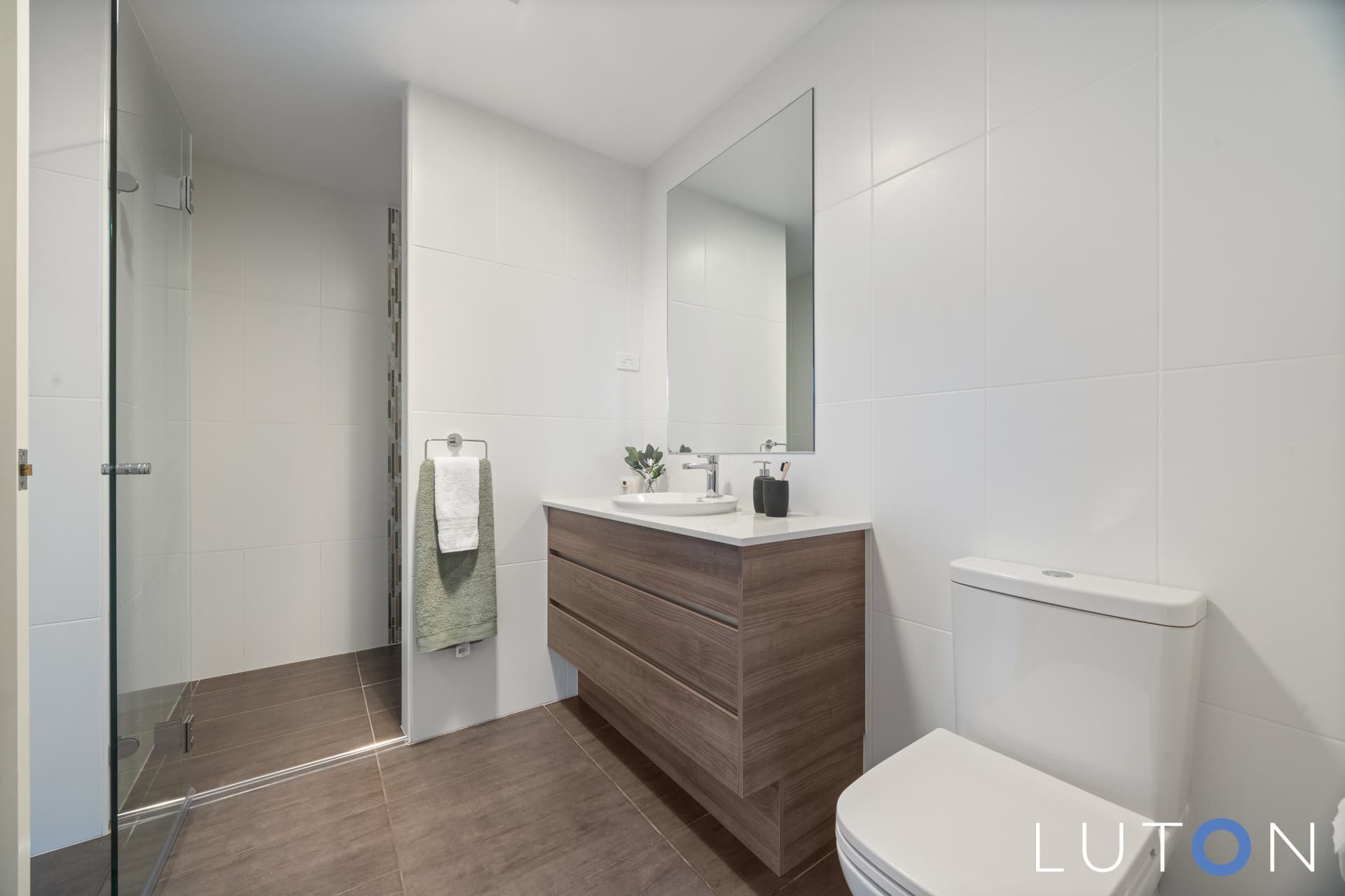 26 Cooley Crescent, Casey ACT 2913, Casey - Thumbnail 2