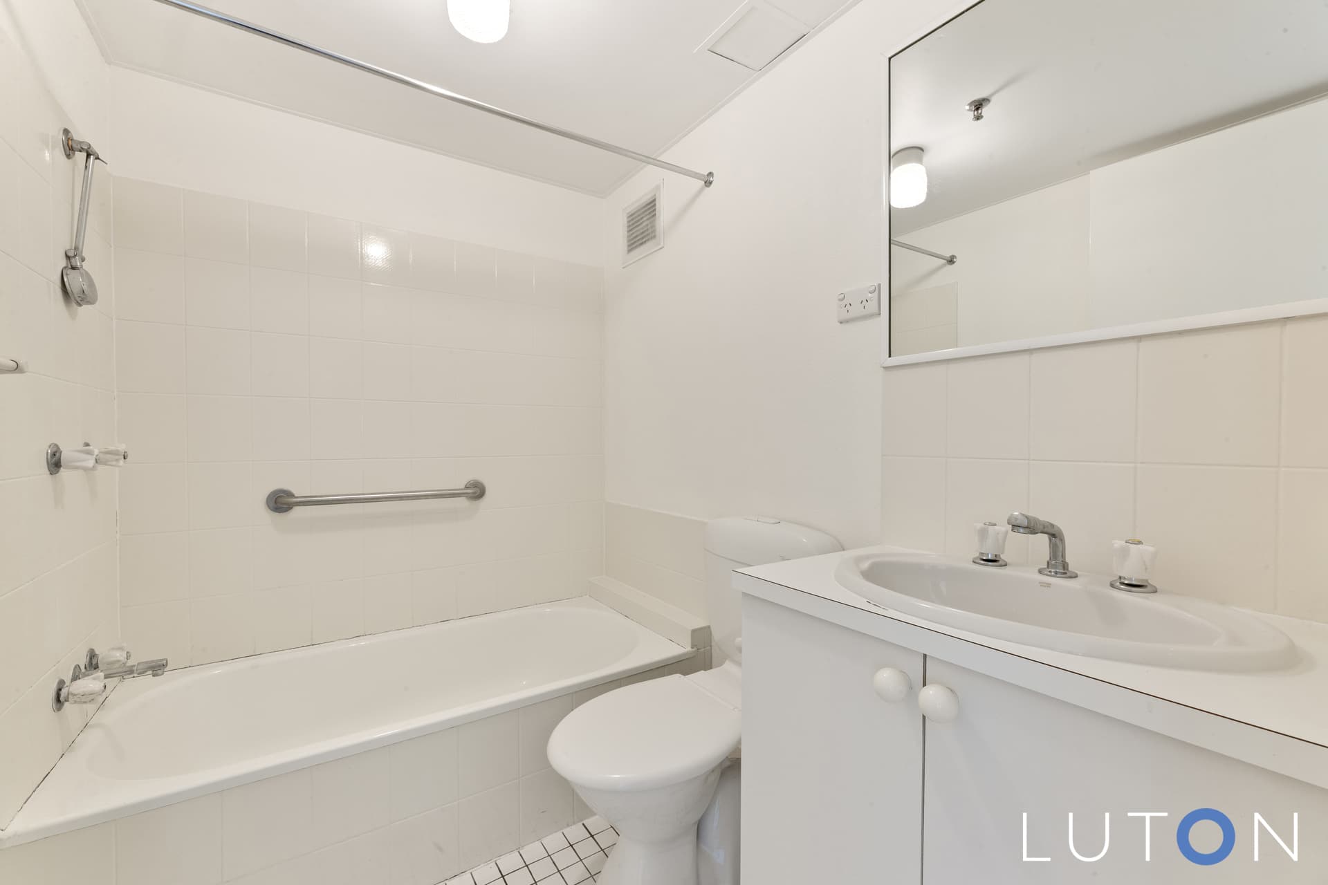 18/4 Jardine Street, Kingston ACT 2604, Kingston - Thumbnail 3