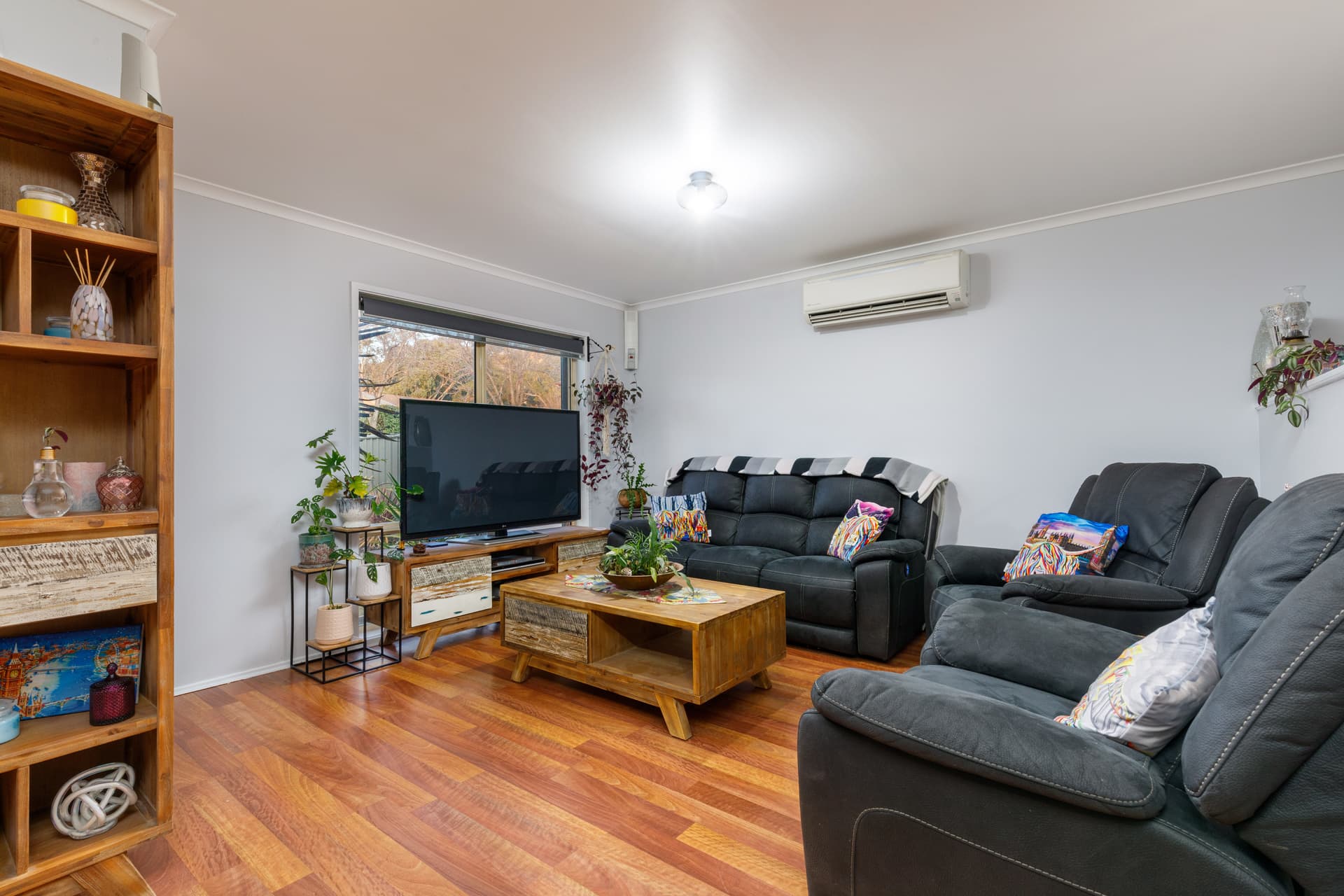 5 Mathews Place, Banks ACT 2906, Banks - Thumbnail 2