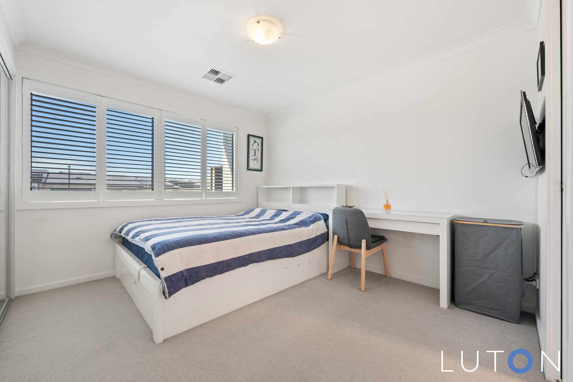 62/39 Woodberry Avenue, Coombs ACT 2611, Coombs - Image 1