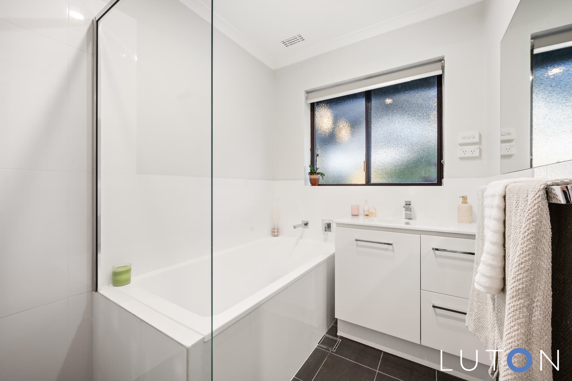 31 Fullagar Crescent, Higgins ACT 2615, Higgins - Thumbnail 5