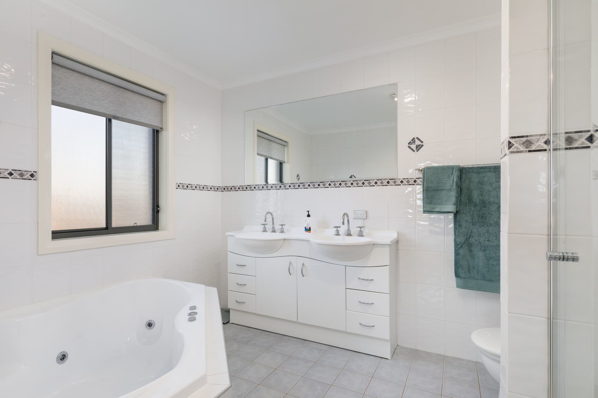 9 Evadell Street, Gungahlin ACT 2912, Gungahlin - Thumbnail 3