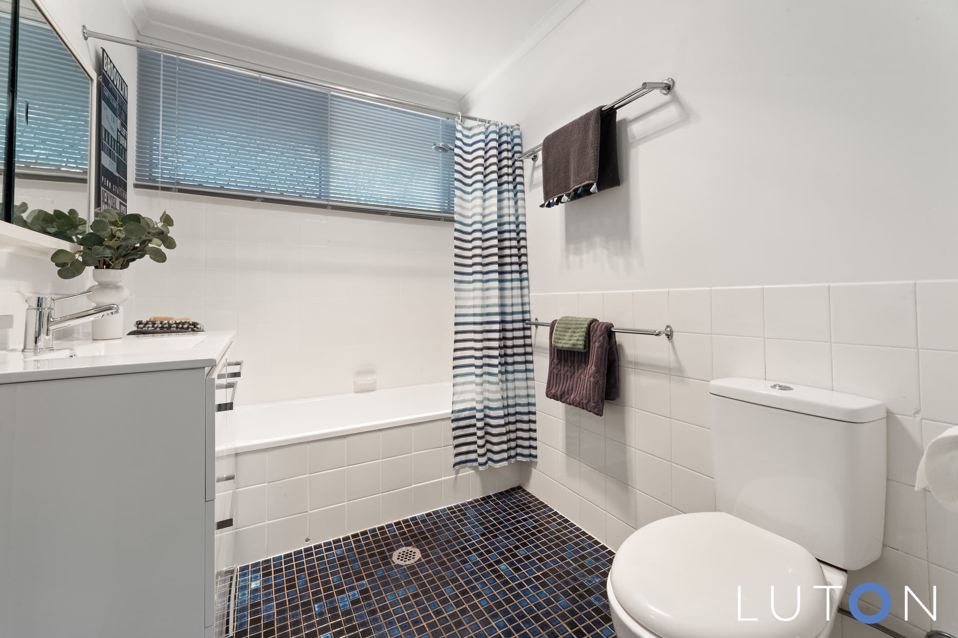 8 Burara Crescent, Waramanga ACT 2611, Waramanga - Thumbnail 5
