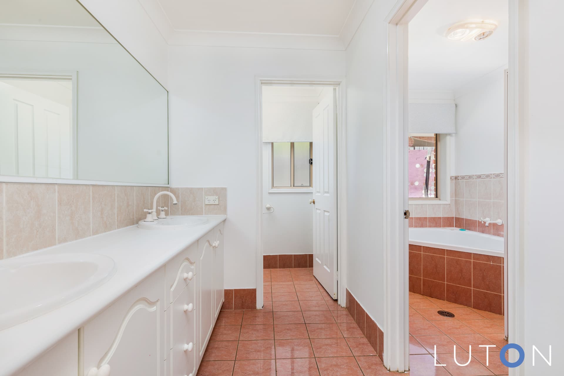 3 Hurwood Place, Nicholls ACT 2913, Nicholls - Thumbnail 2