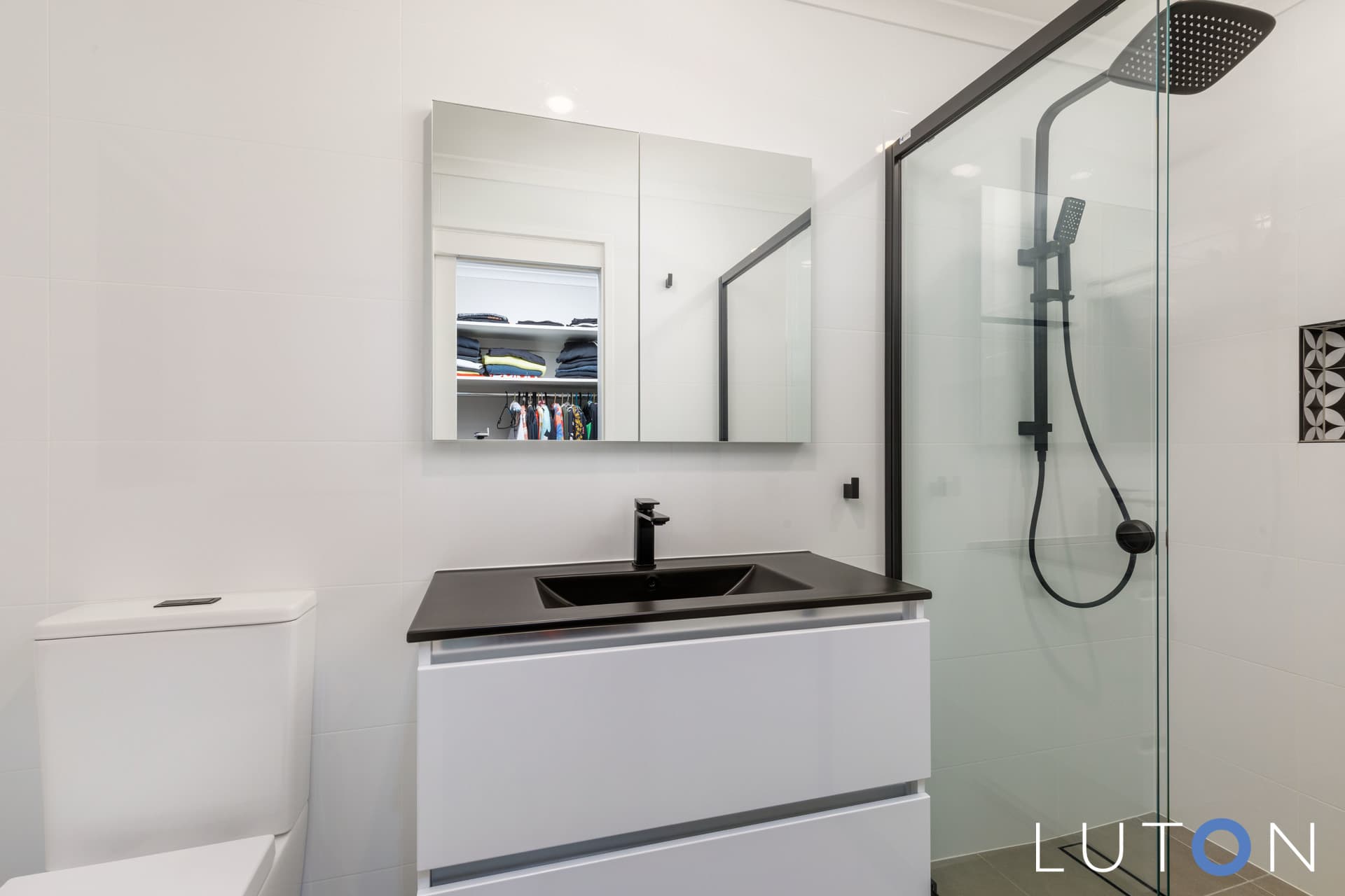 2 Lloyd Place, Kambah ACT 2902, Kambah - Image 1