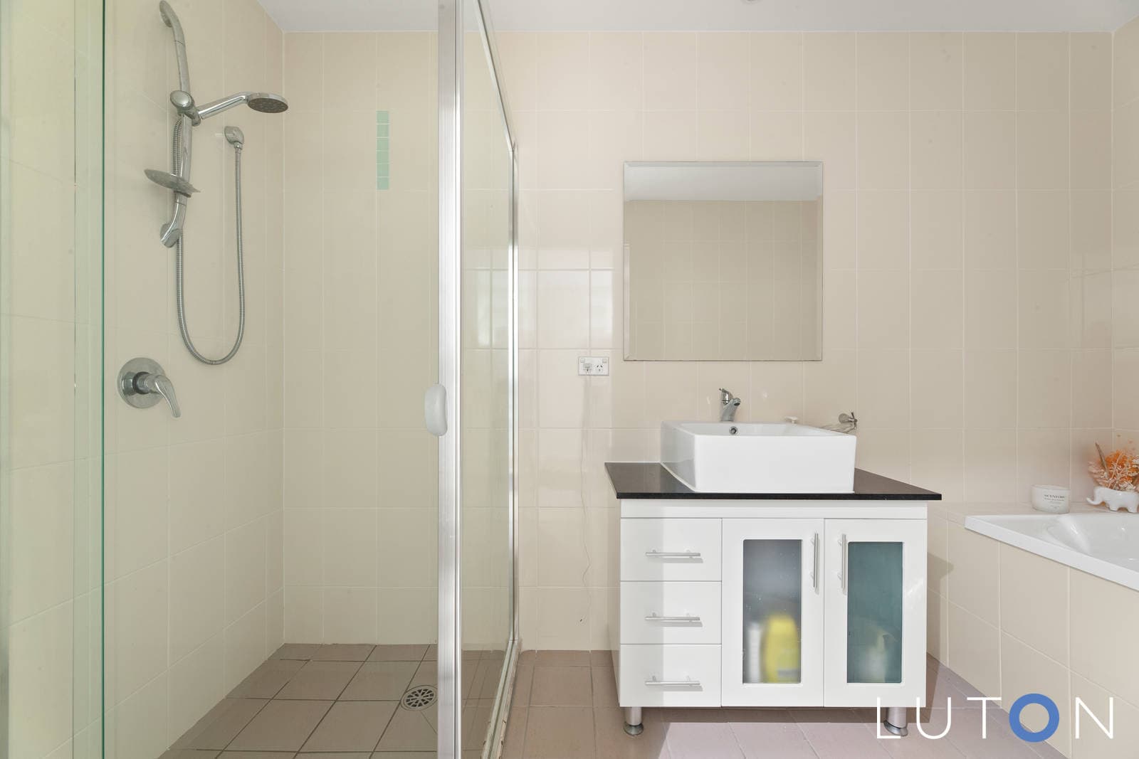 6/40 Eileen Good Street, Greenway ACT 2900, Greenway - Image 1