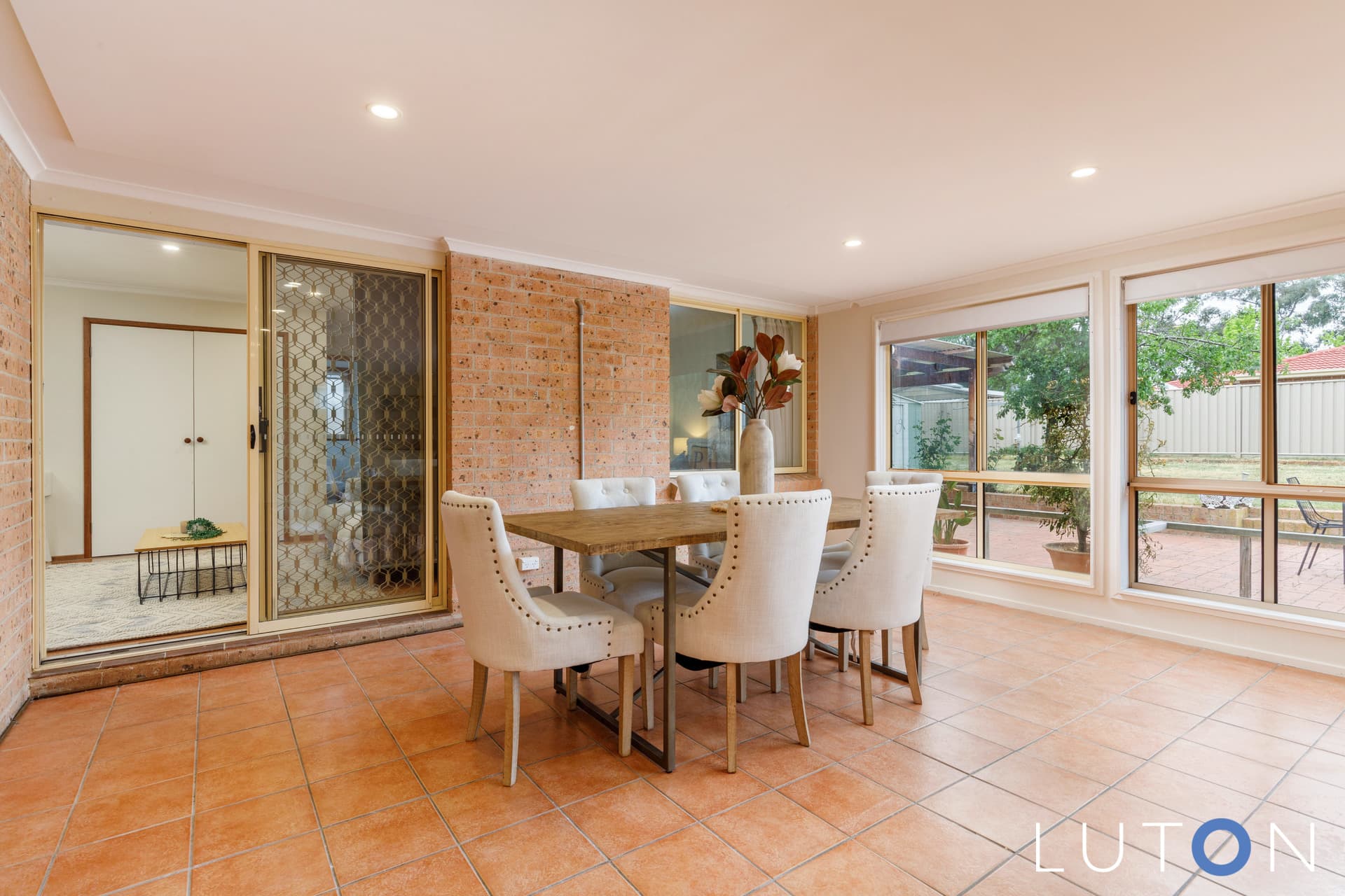 12 Balsillie Crescent, Monash ACT 2904, Monash - Thumbnail 7