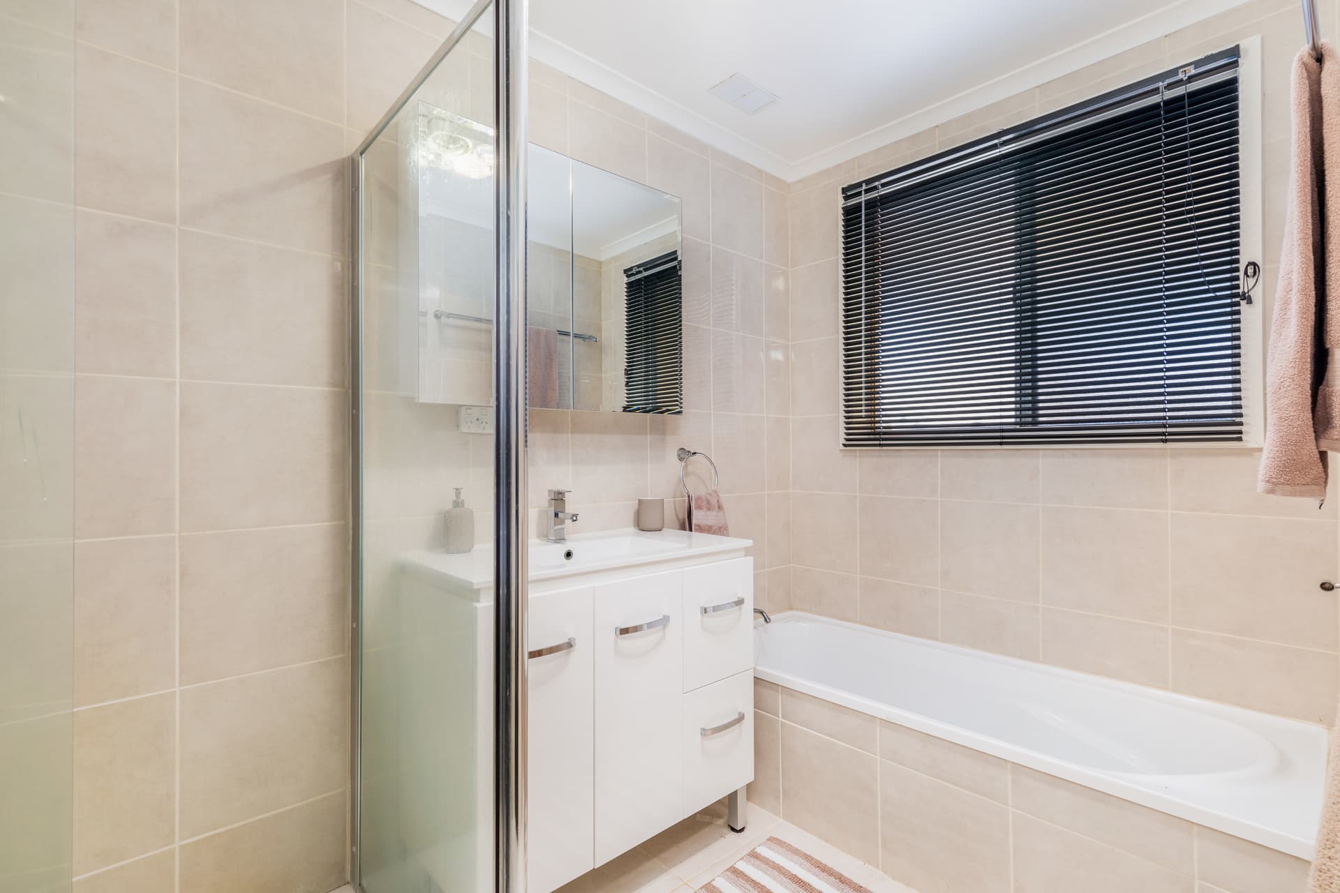 37 McDermott Street, Kambah ACT 2902, Kambah - Image 1