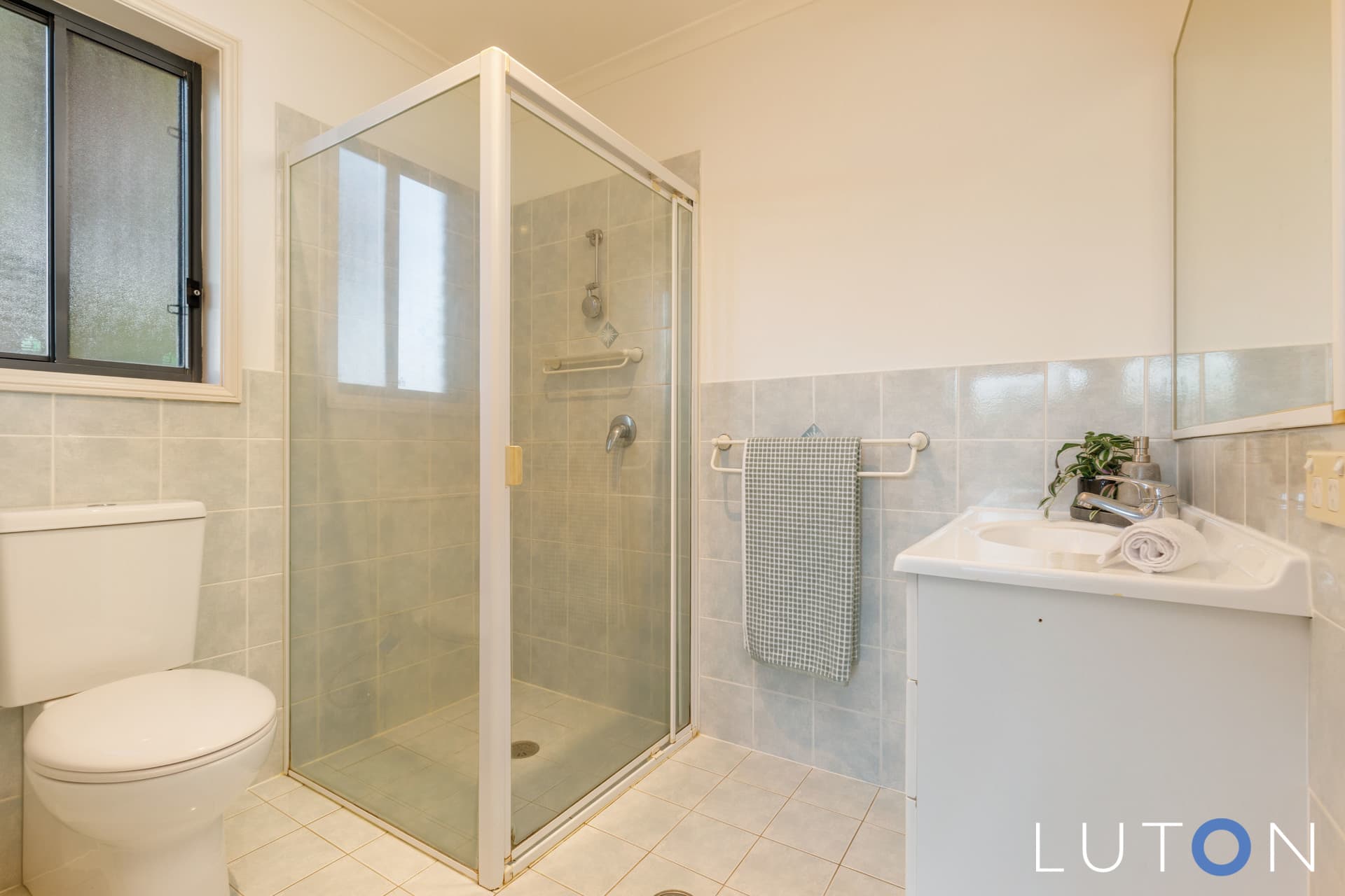 11 Favell Place, Gordon ACT 2906, Gordon - Image 1