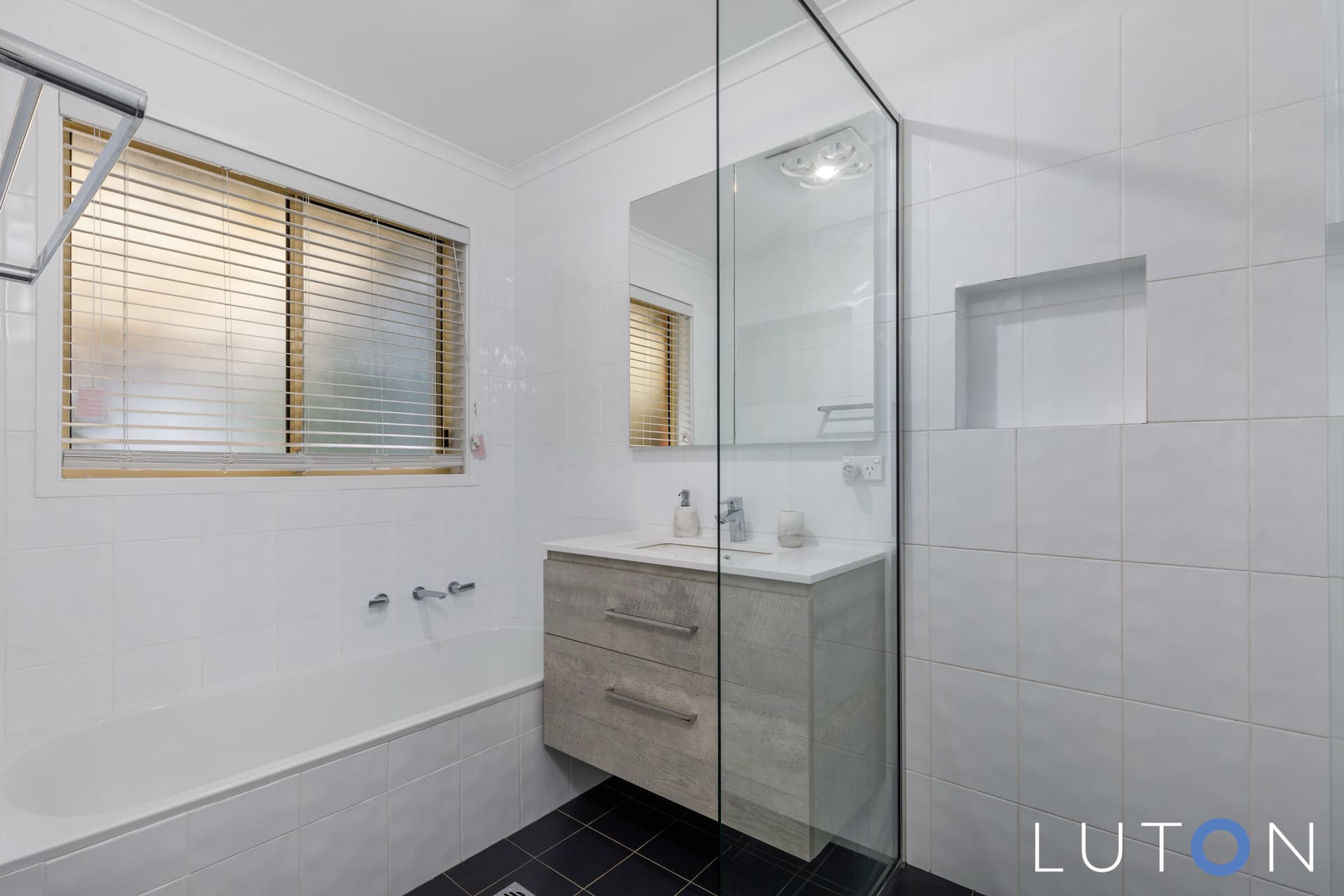 4 Riddle Place, Gordon ACT 2906, Gordon - Thumbnail 4