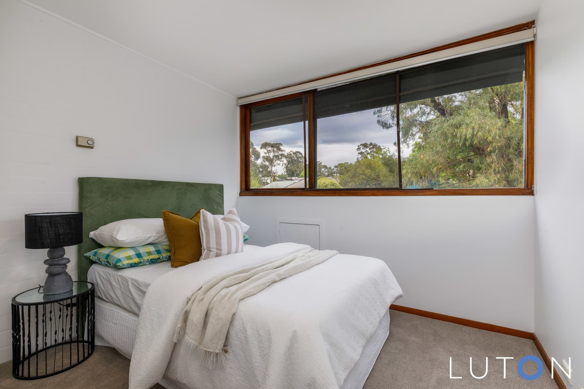 27 Maclachlan Street, Holder ACT 2611, Holder - Thumbnail 2