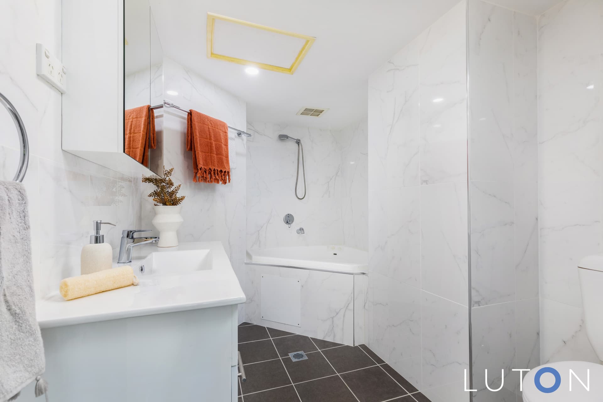 11B/9 Chandler Street, Belconnen ACT 2617, Belconnen - Image 1