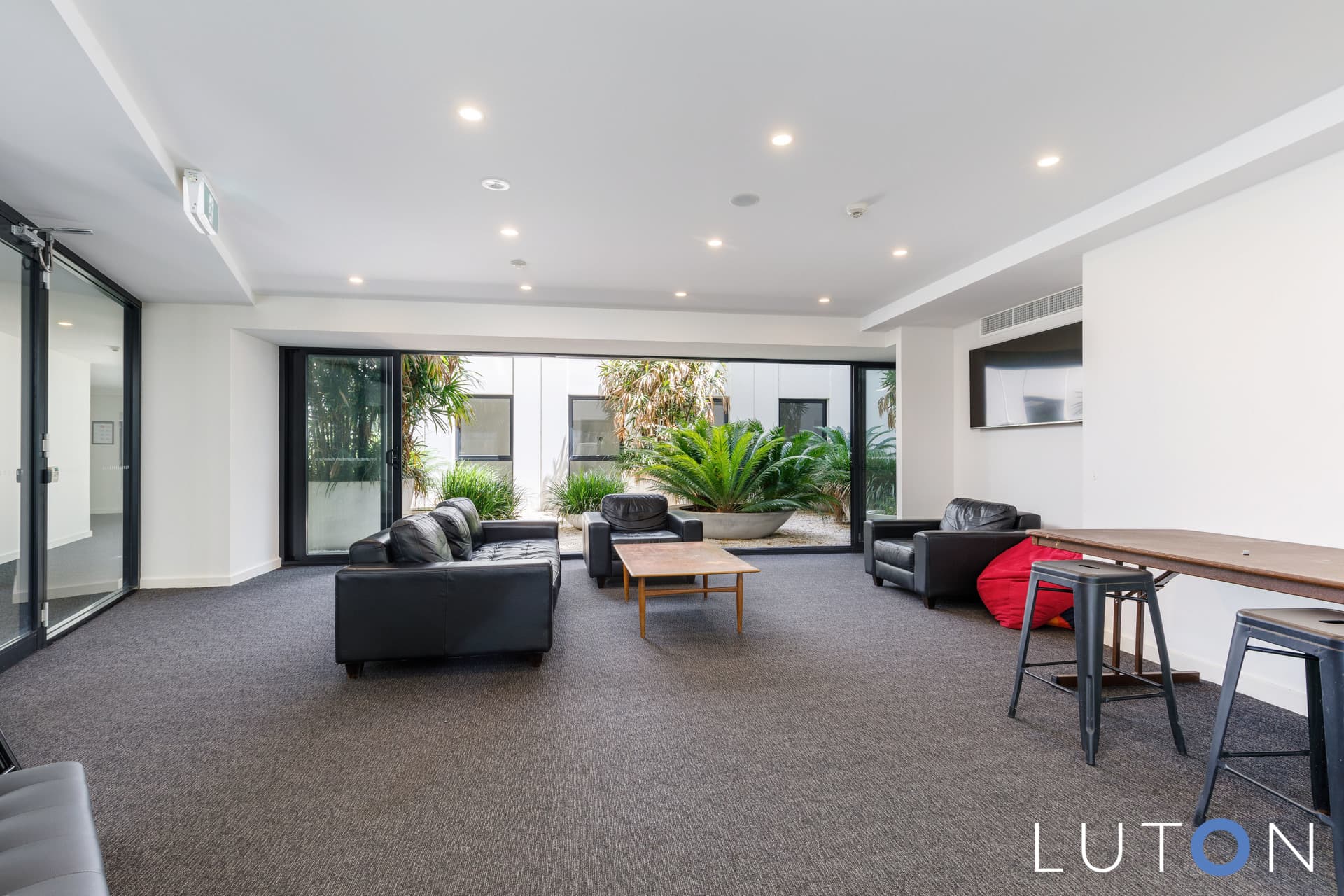 68/109 Canberra Avenue, Griffith ACT 2603, Griffith - Thumbnail 3