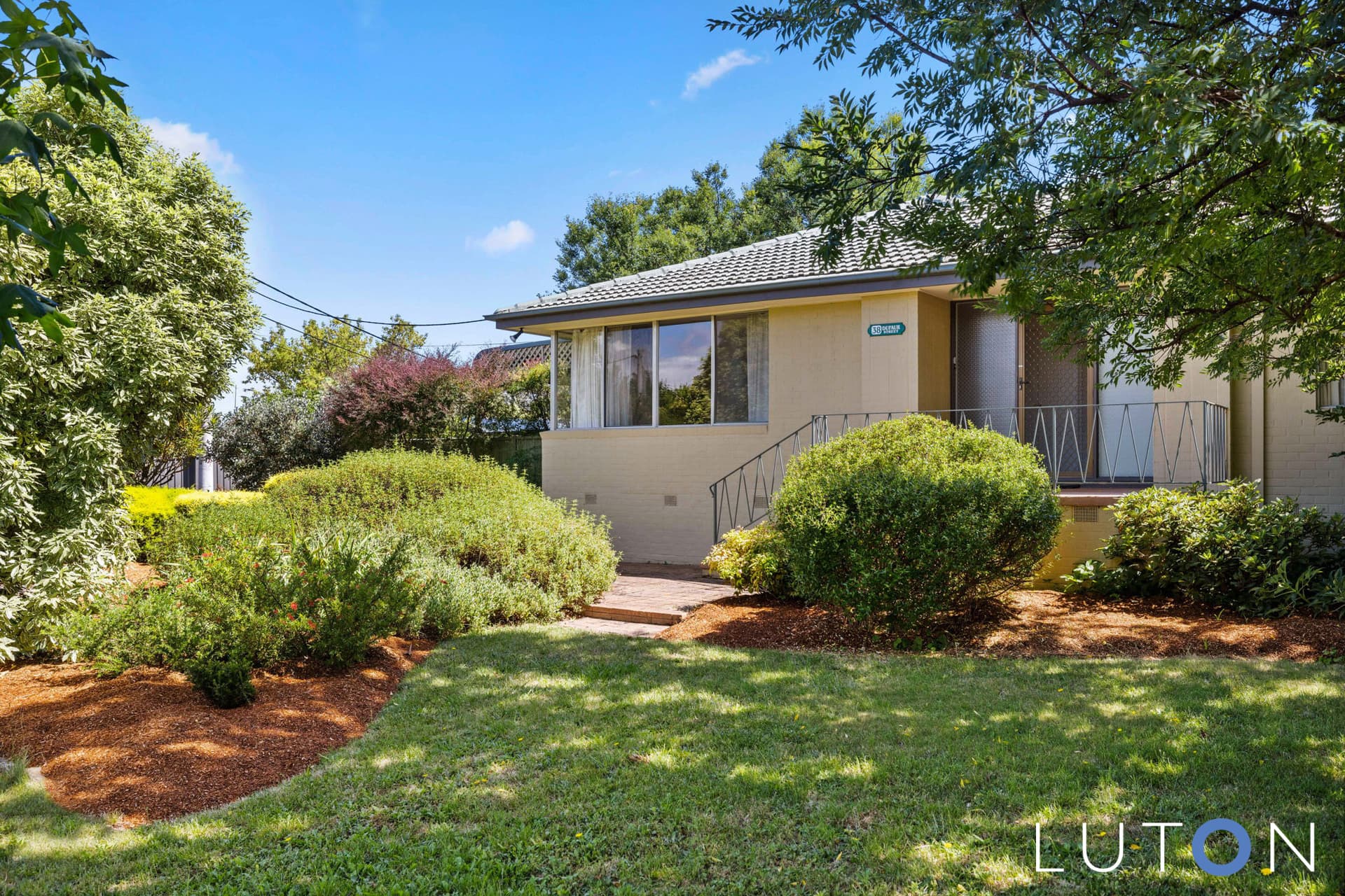 38 Du Faur Street, Mawson ACT 2607, Mawson - Image 1