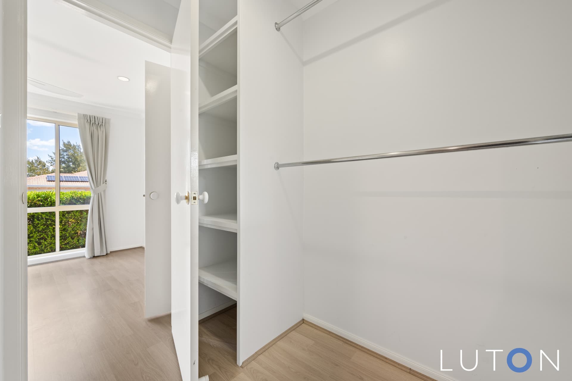 10 Hobday Place, Dunlop ACT 2615, Dunlop - Image 1
