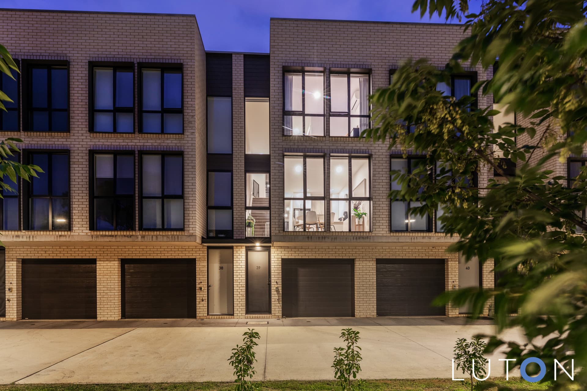 39/135 Easty Street, Phillip ACT 2606, Phillip - Image 1