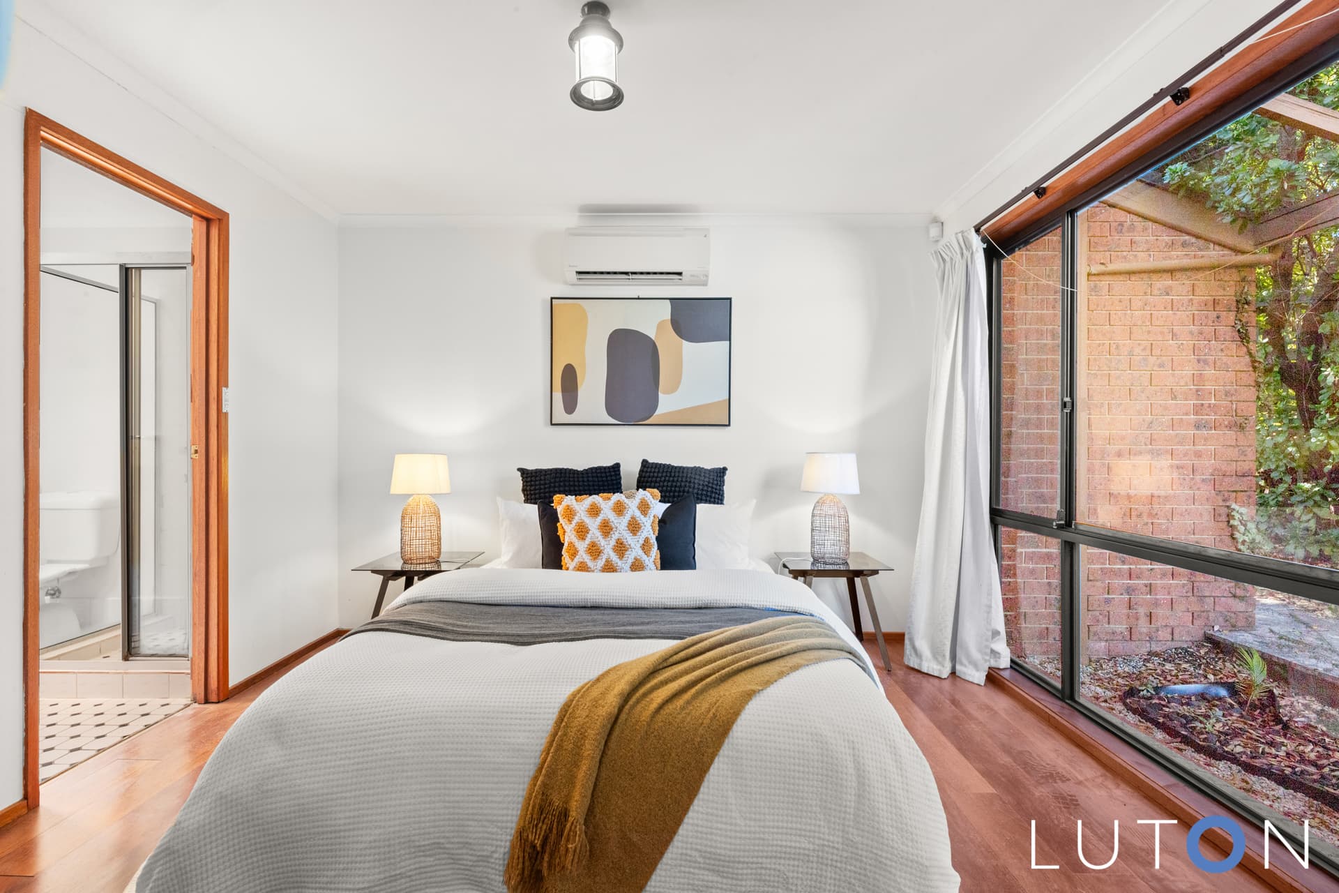 9 Shepherdson Place, Isaacs ACT 2607, Isaacs - Thumbnail 2