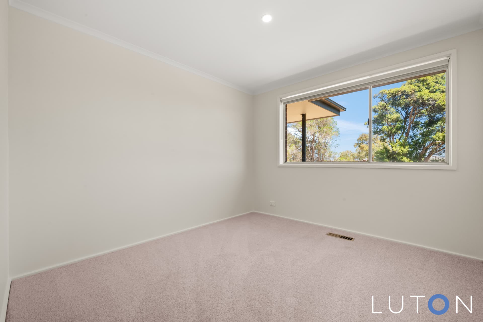 10 Woodhouse Place, Fraser ACT 2615, Fraser - Thumbnail 3