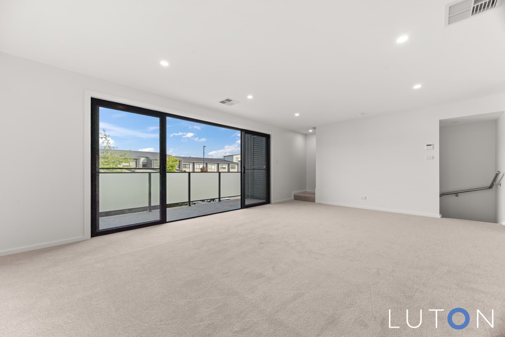 50/39 Woodberry Avenue, Coombs ACT 2611, Coombs - Thumbnail 2