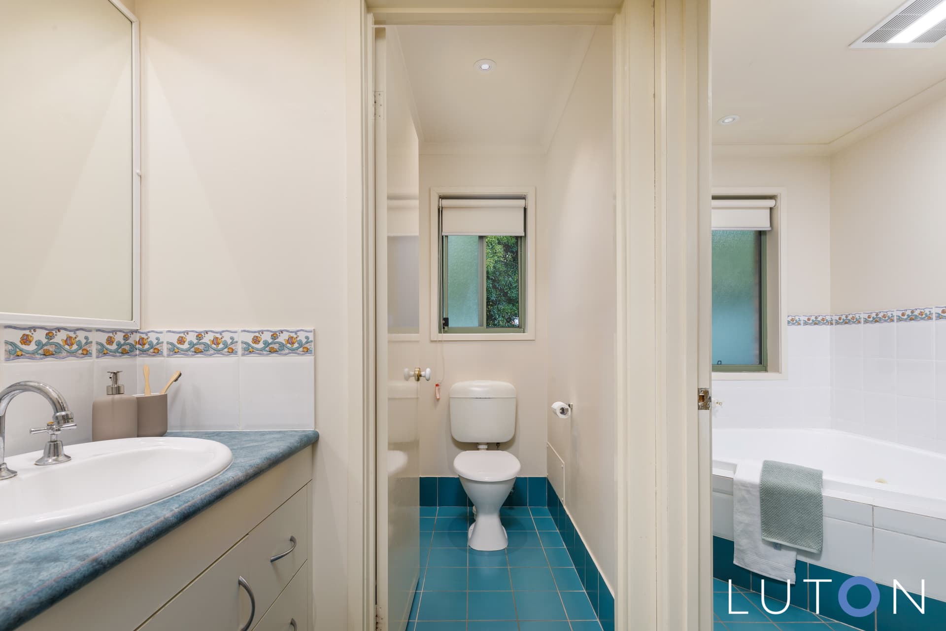 22 Buckmaster Crescent, Dunlop ACT 2615, Dunlop - Thumbnail 4