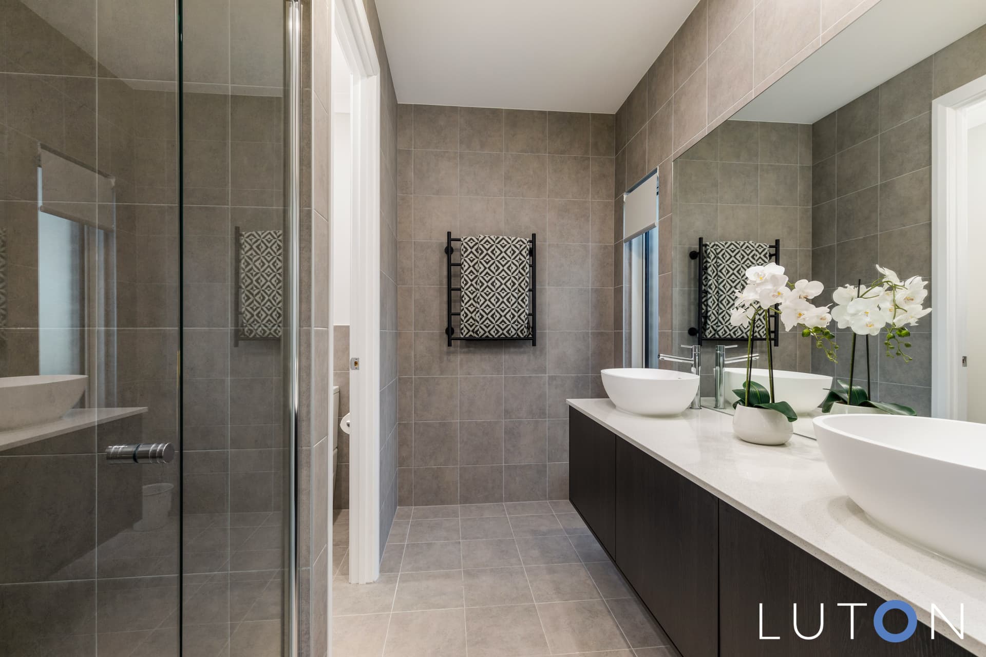 2 Kneebone Street, Bonython ACT 2905, Bonython - Thumbnail 2