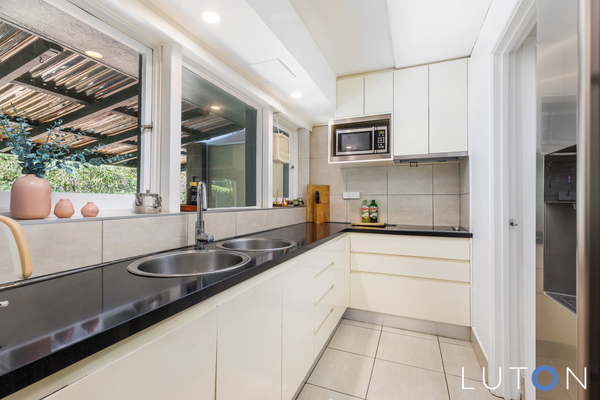 10 Schlich Street, Yarralumla ACT 2600, Yarralumla - Thumbnail 5