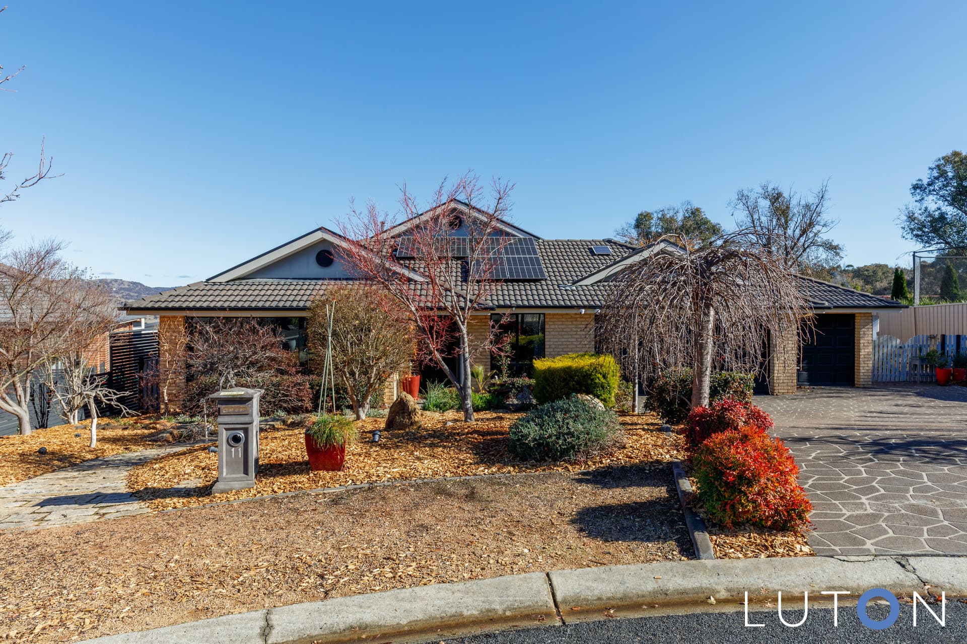 11 Boree Place, Jerrabomberra NSW 2619, Jerrabomberra - Image 1