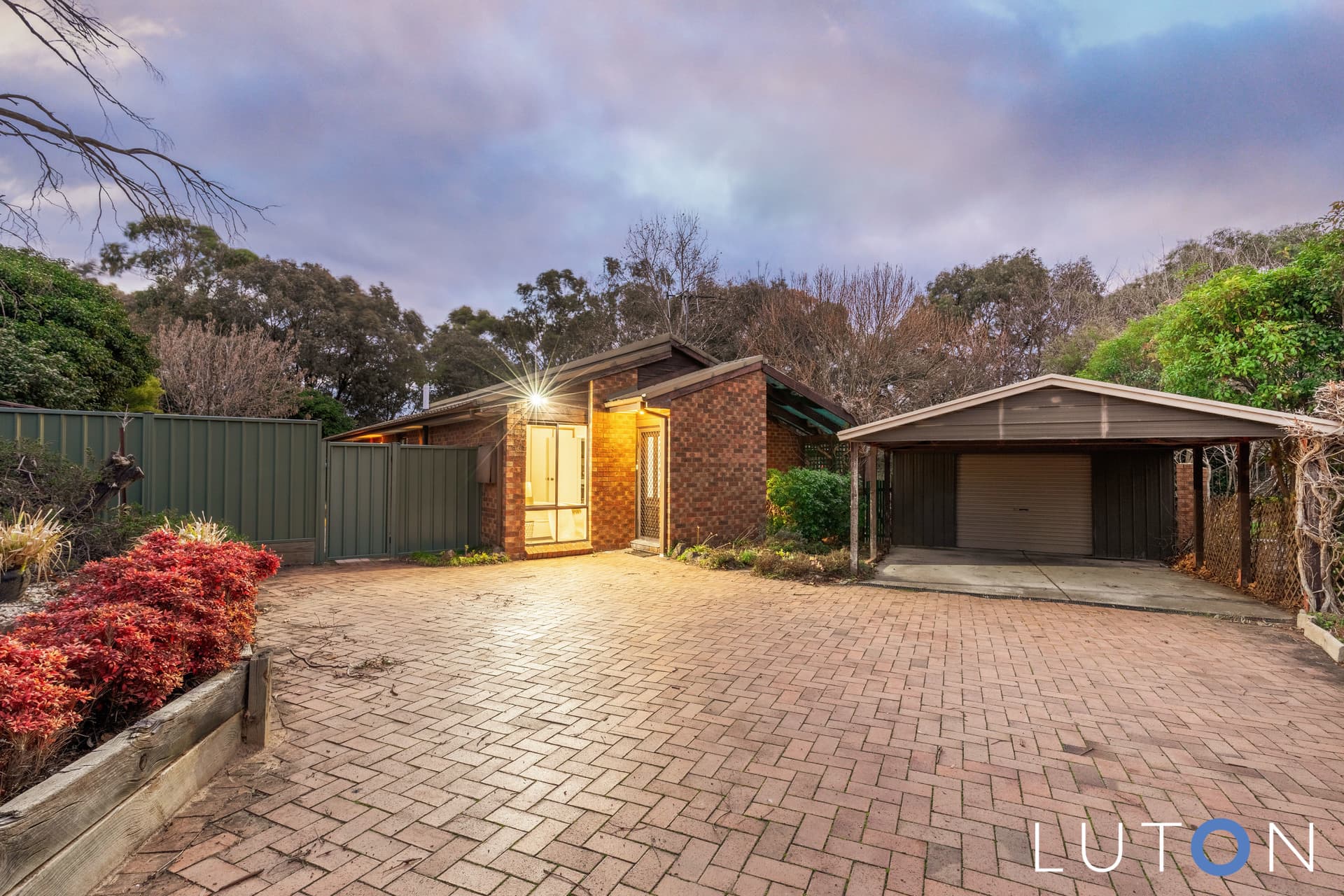 13 Gosman Close, Oxley ACT 2903, Oxley - Image 1