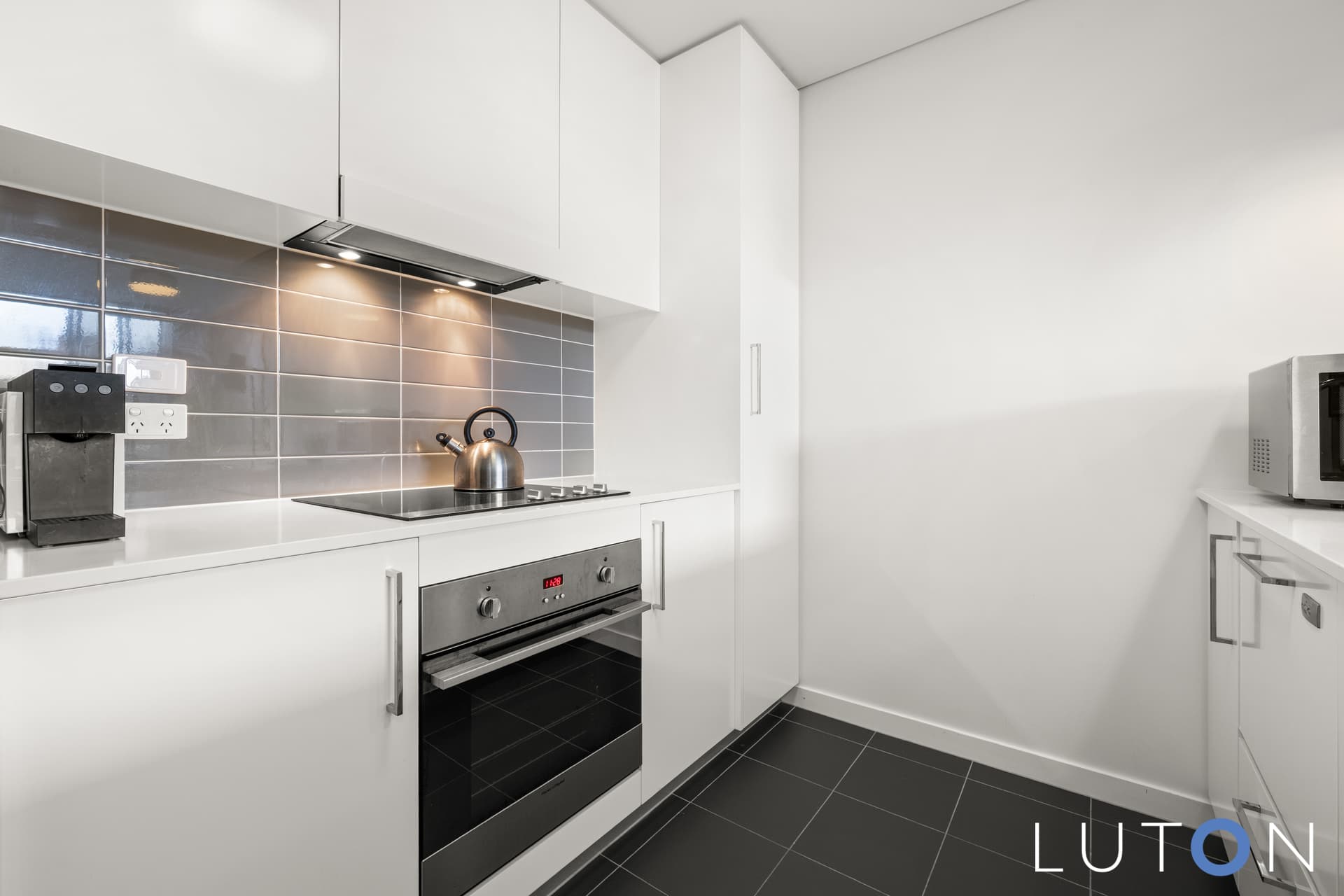 31/116 Easty Street, Phillip ACT 2606, Phillip - Image 1