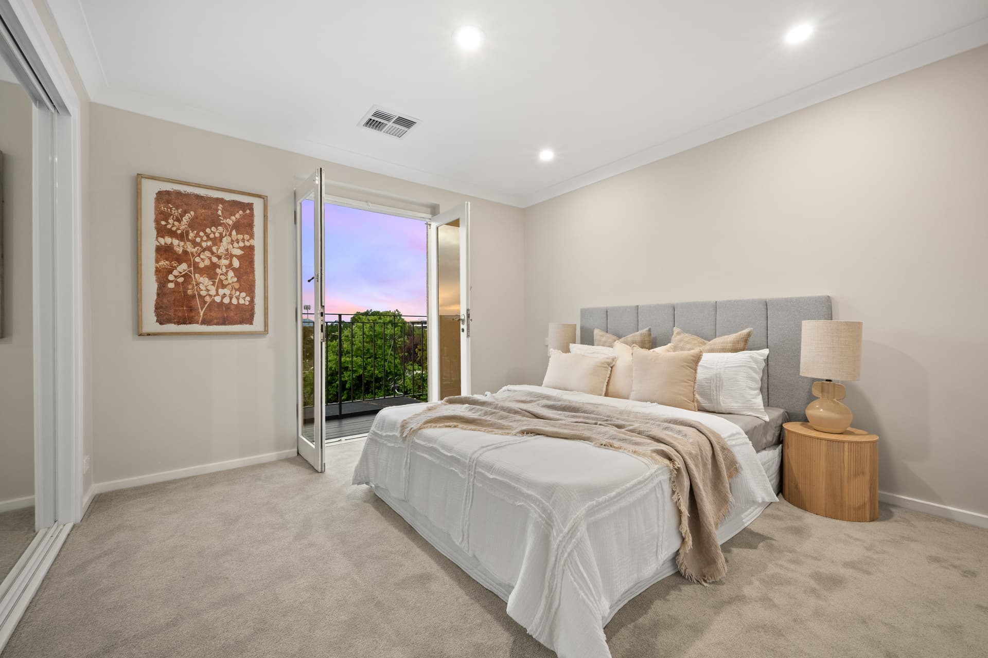 22 Fergusson Crescent, Deakin ACT 2600, Deakin - Thumbnail 3