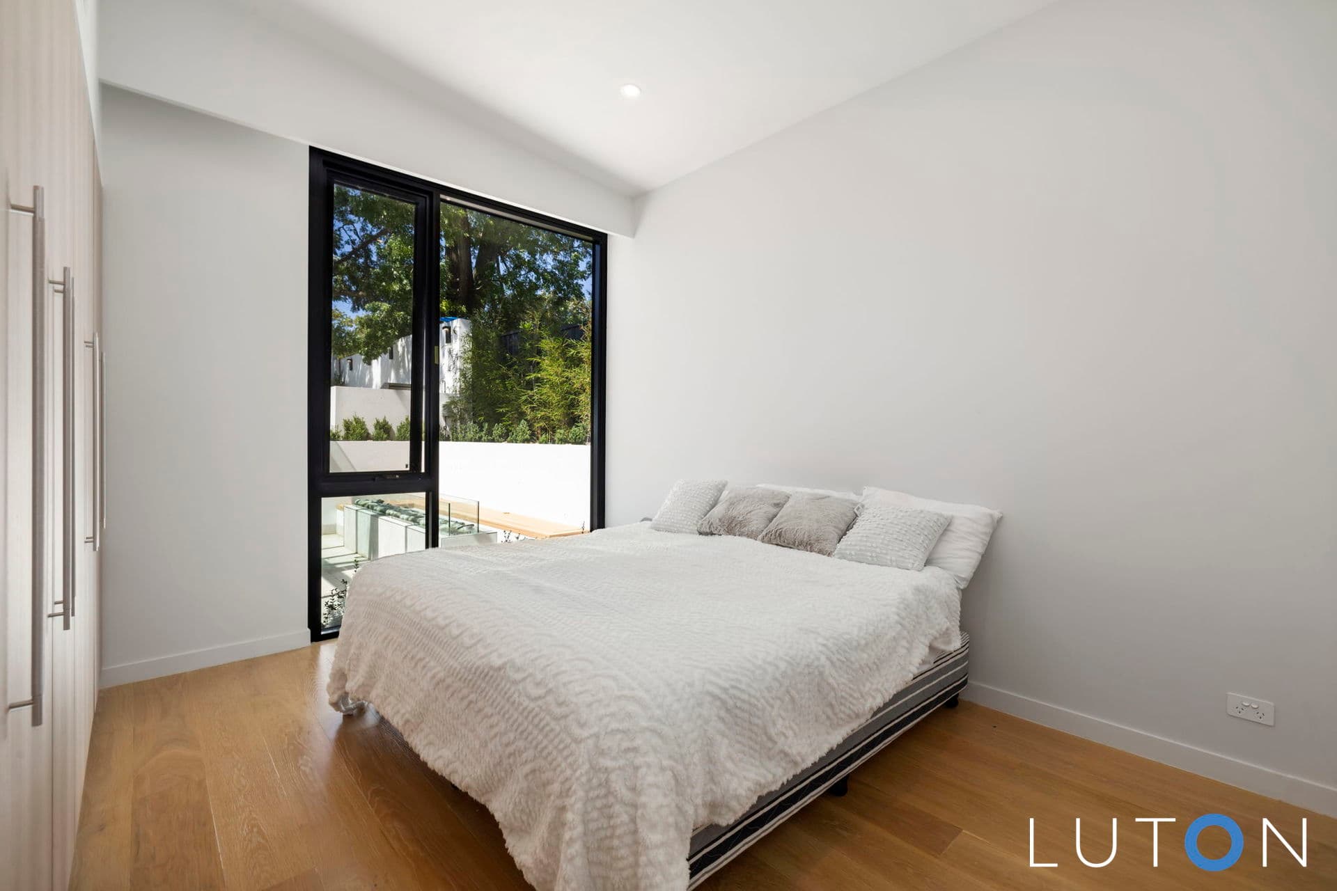 29 Carstensz Street, Griffith ACT 2603, Griffith - Thumbnail 8
