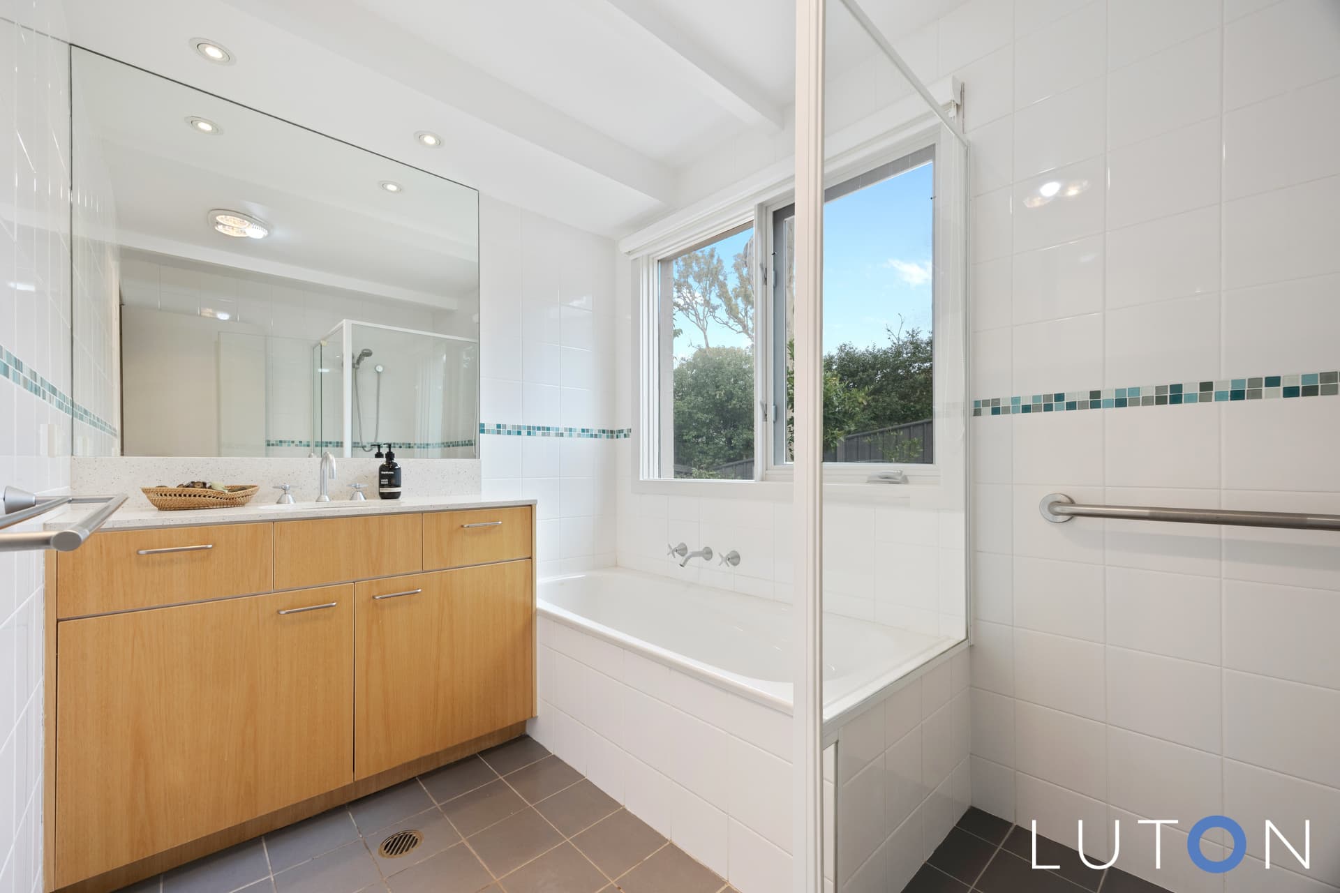 81 Banambila Street, Aranda ACT 2614, Aranda - Thumbnail 8