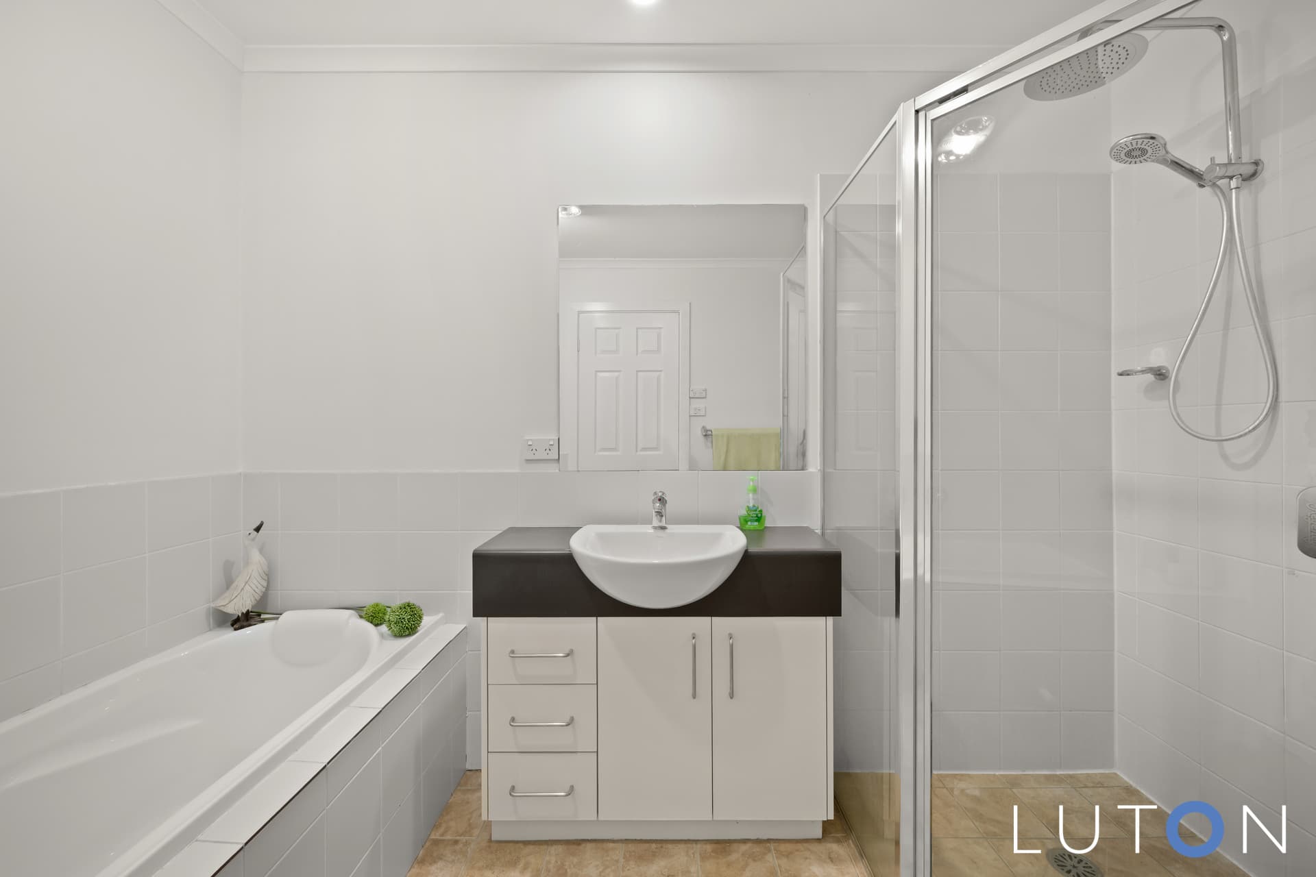 82 Kelleway Avenue, Nicholls ACT 2913, Nicholls - Thumbnail 5