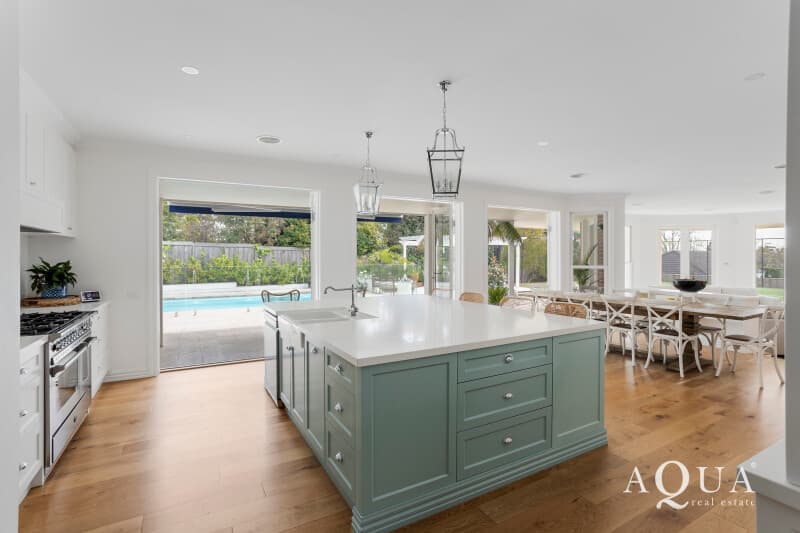 21 Charles Street, Mount Eliza, Mount Eliza - Thumbnail 2