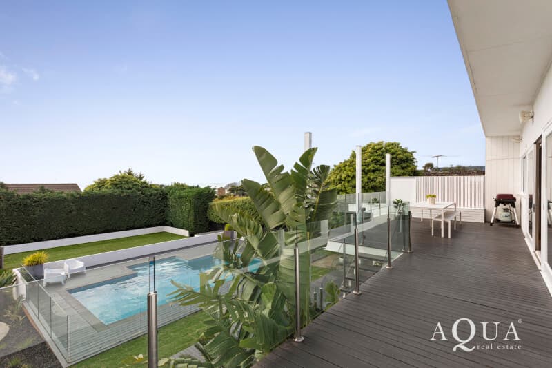 3 Rowsley Road, Mount Eliza, Mount Eliza - Thumbnail 2
