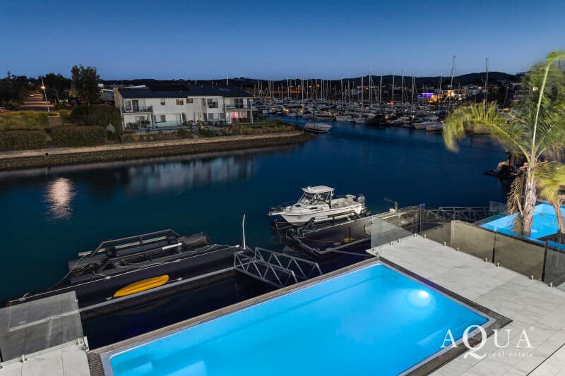 98 Clipper Quay, Safety Beach, Safety Beach - Thumbnail 2