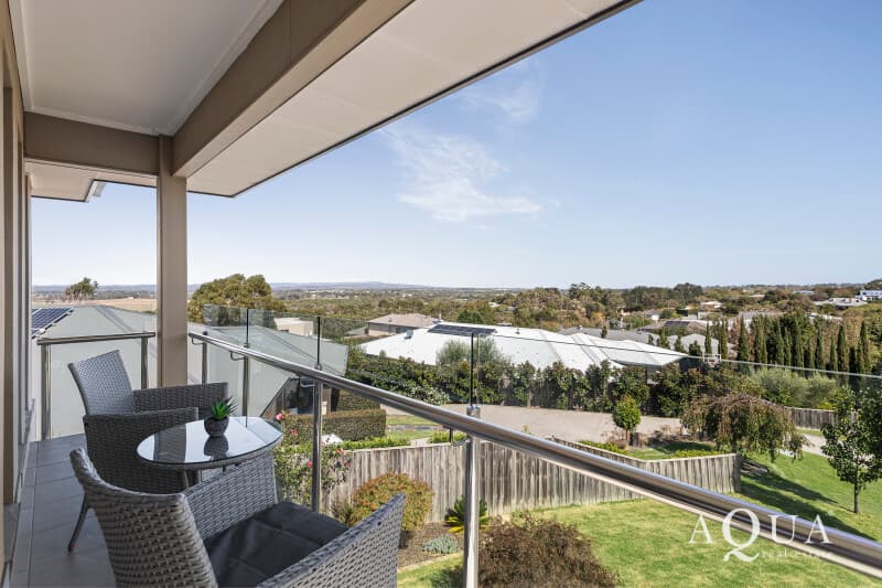 17 Maddison Avenue, Mount Eliza, Mount Eliza - Thumbnail 8